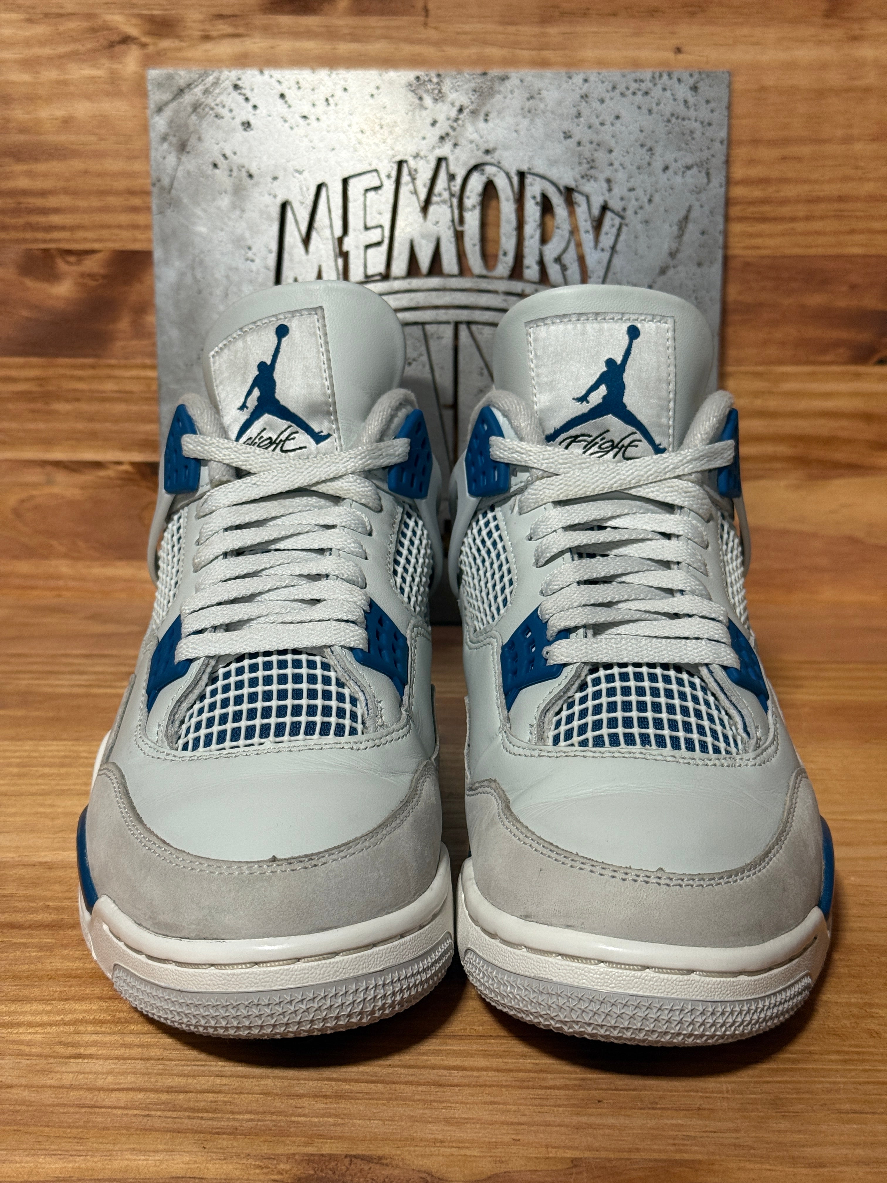 Jordan 4 Retro Military Blue (2024)