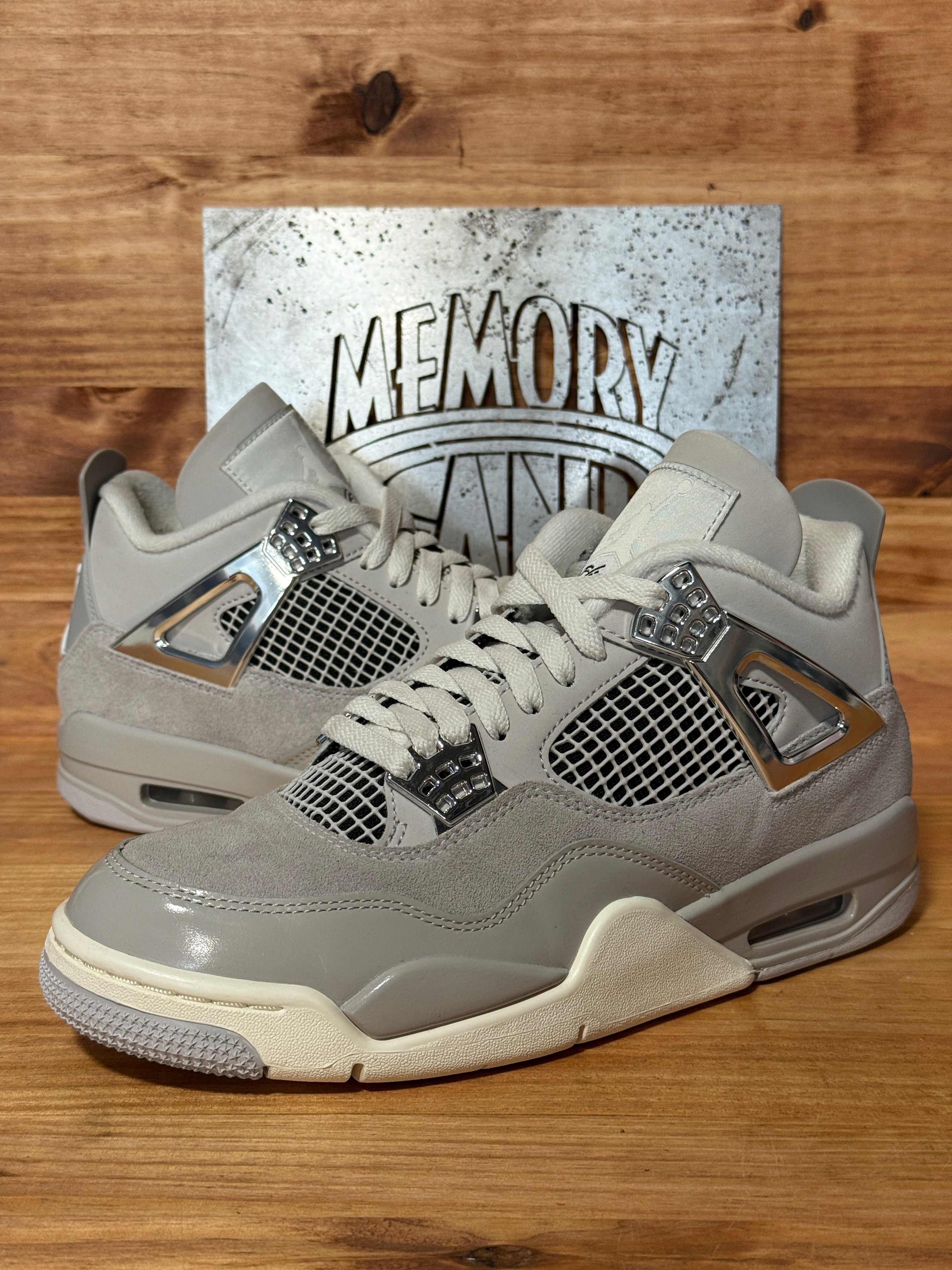 Jordan 4 Retro Frozen Moments (Women's)
