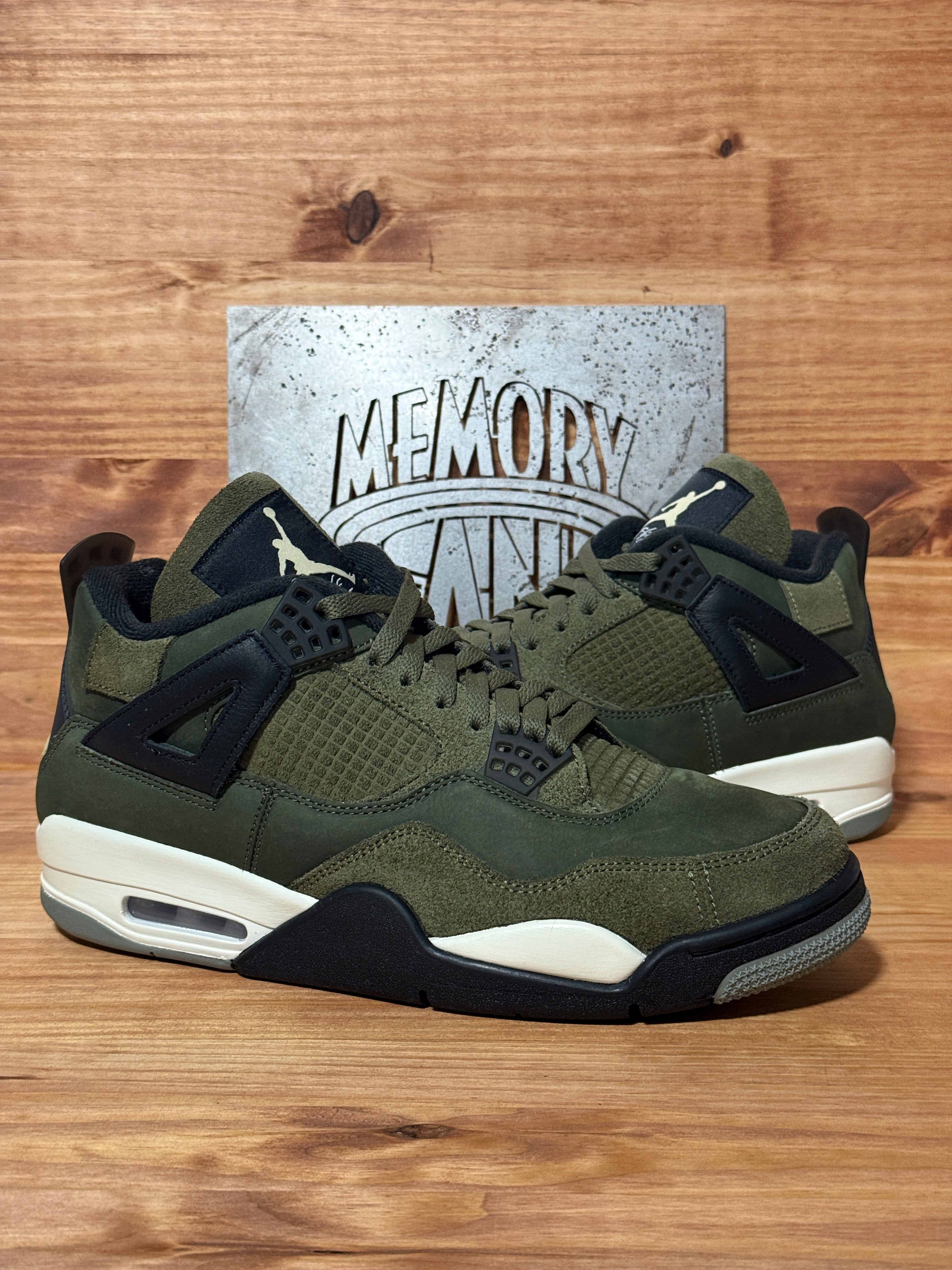 Jordan 4 Retro SE Craft Medium Olive