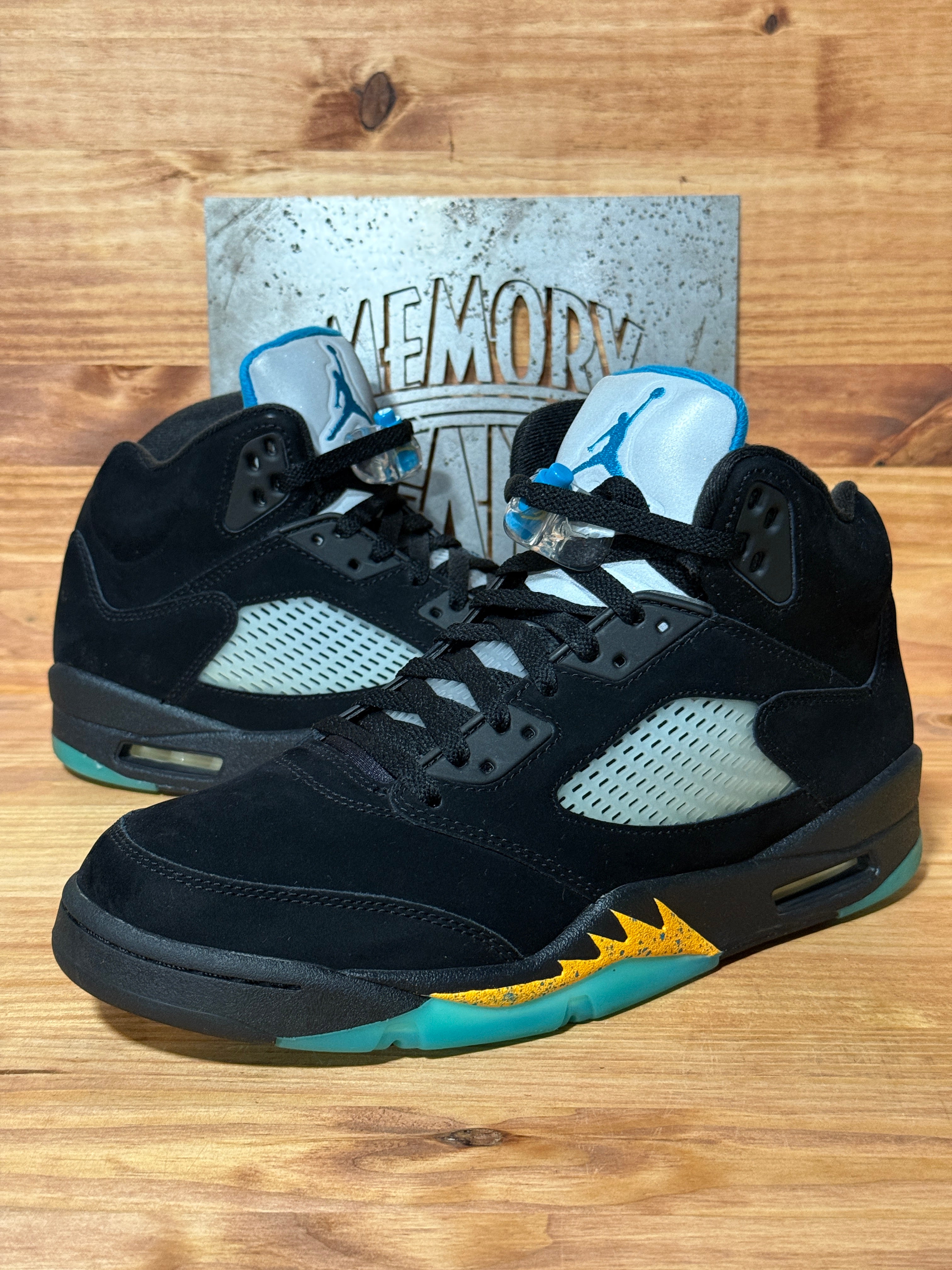 Jordan 5 Retro Aqua