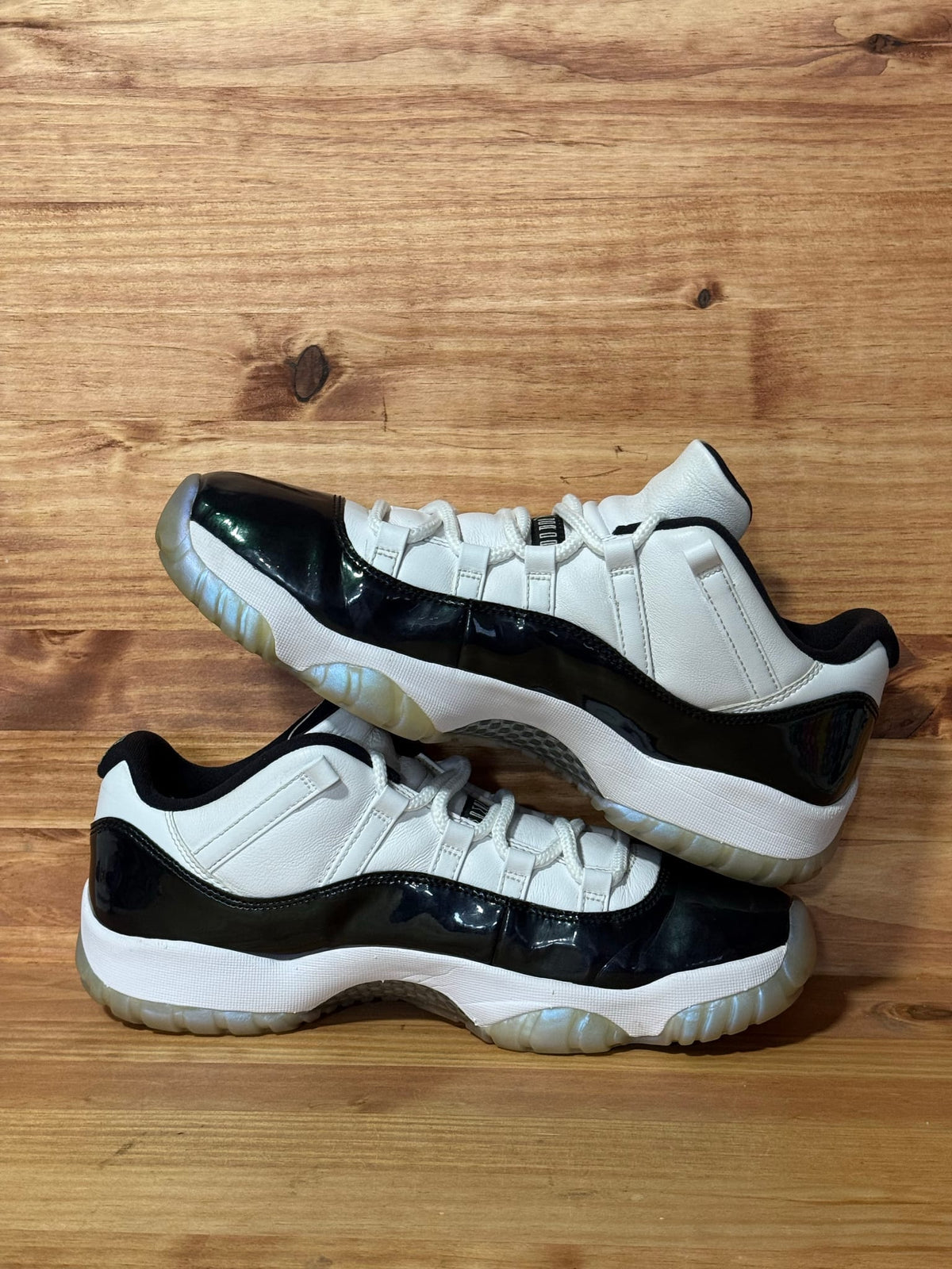 Jordan 11 Retro Low Iridescent - Size 11