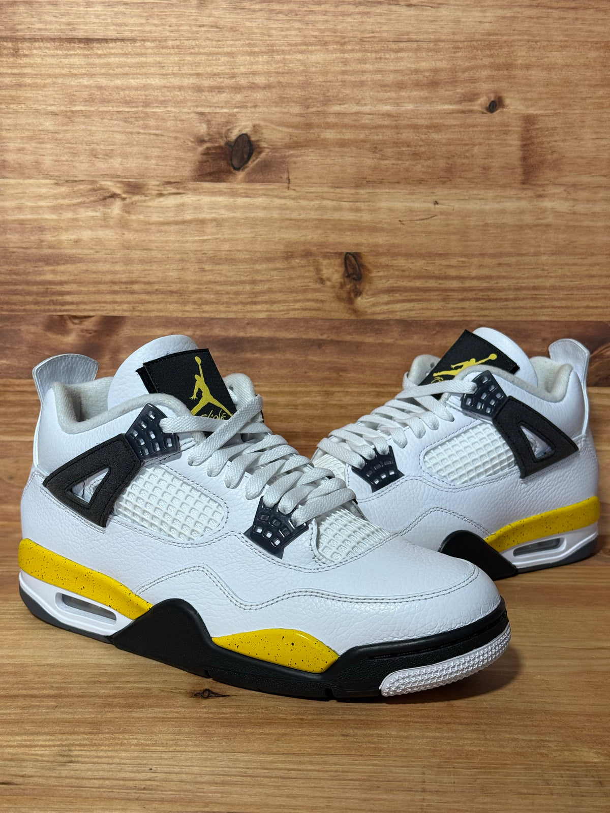 Jordan 4 Retro Rare Air Tour Yellow