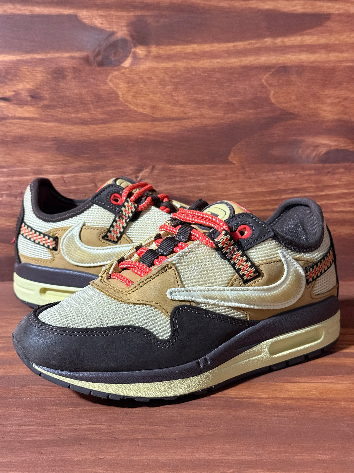 Nike Air Max 1 Travis Scott Cactus Jack Baroque Brown