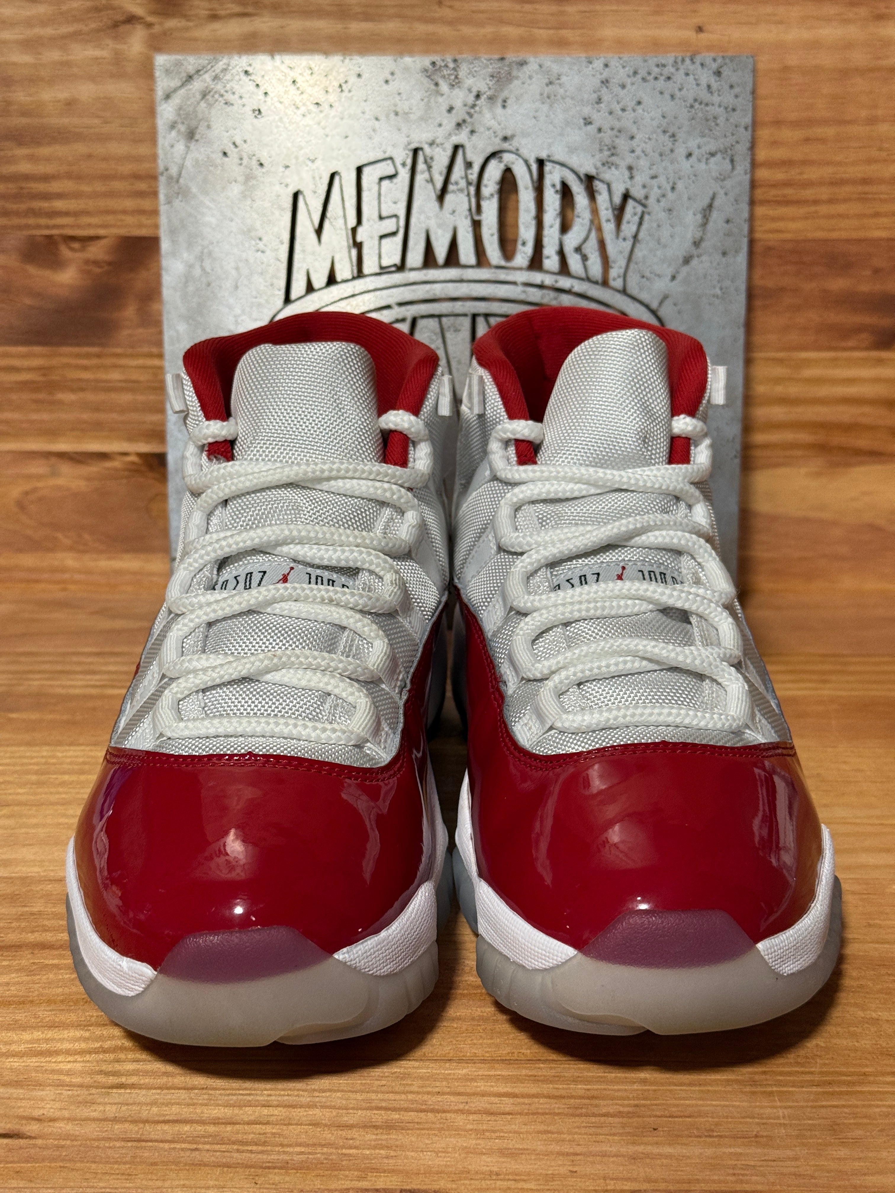 Jordan 11 Retro Cherry (2022)