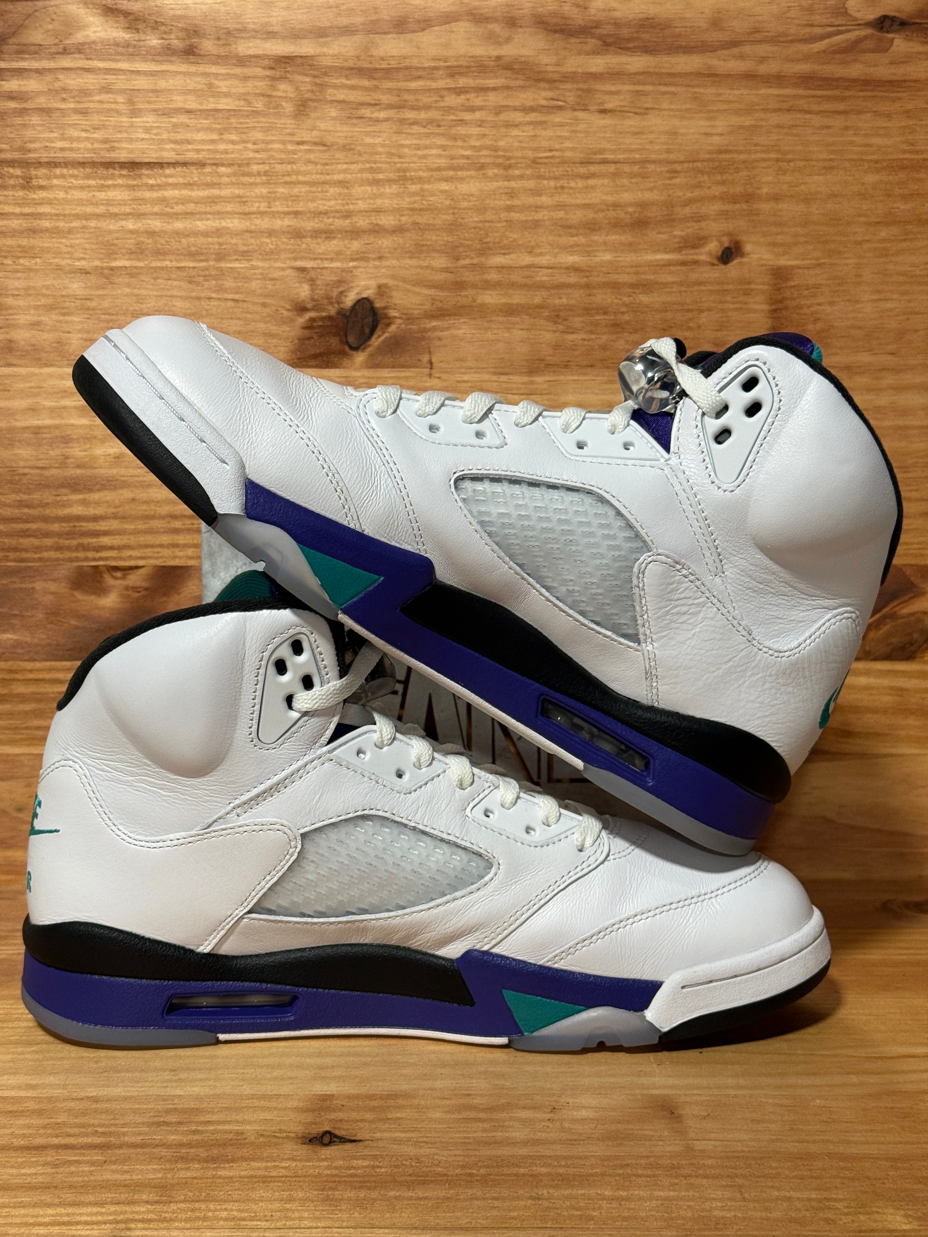 Jordan 5 Retro Grape (2025)