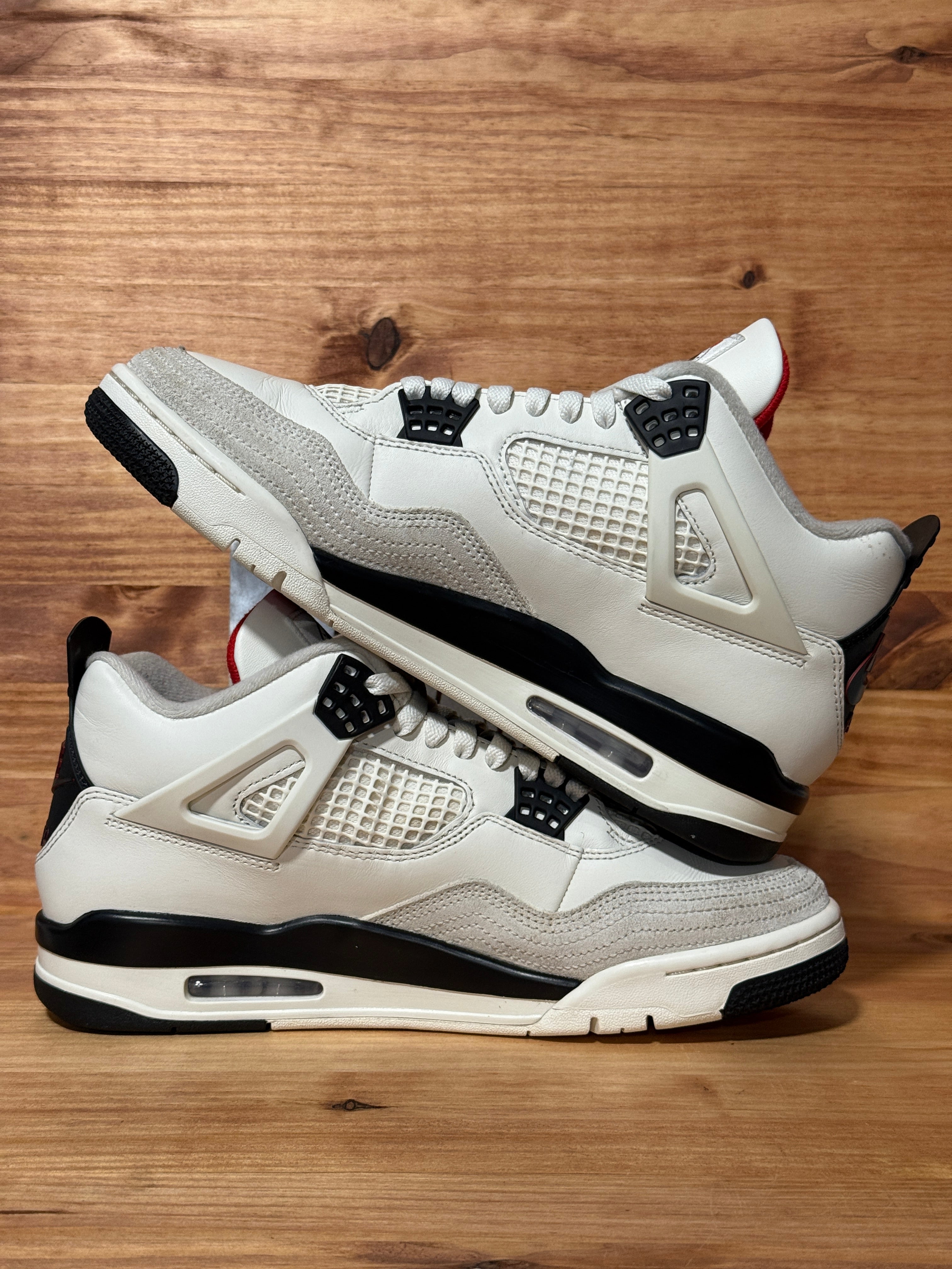 Jordan 4 Retro OG Flight Club