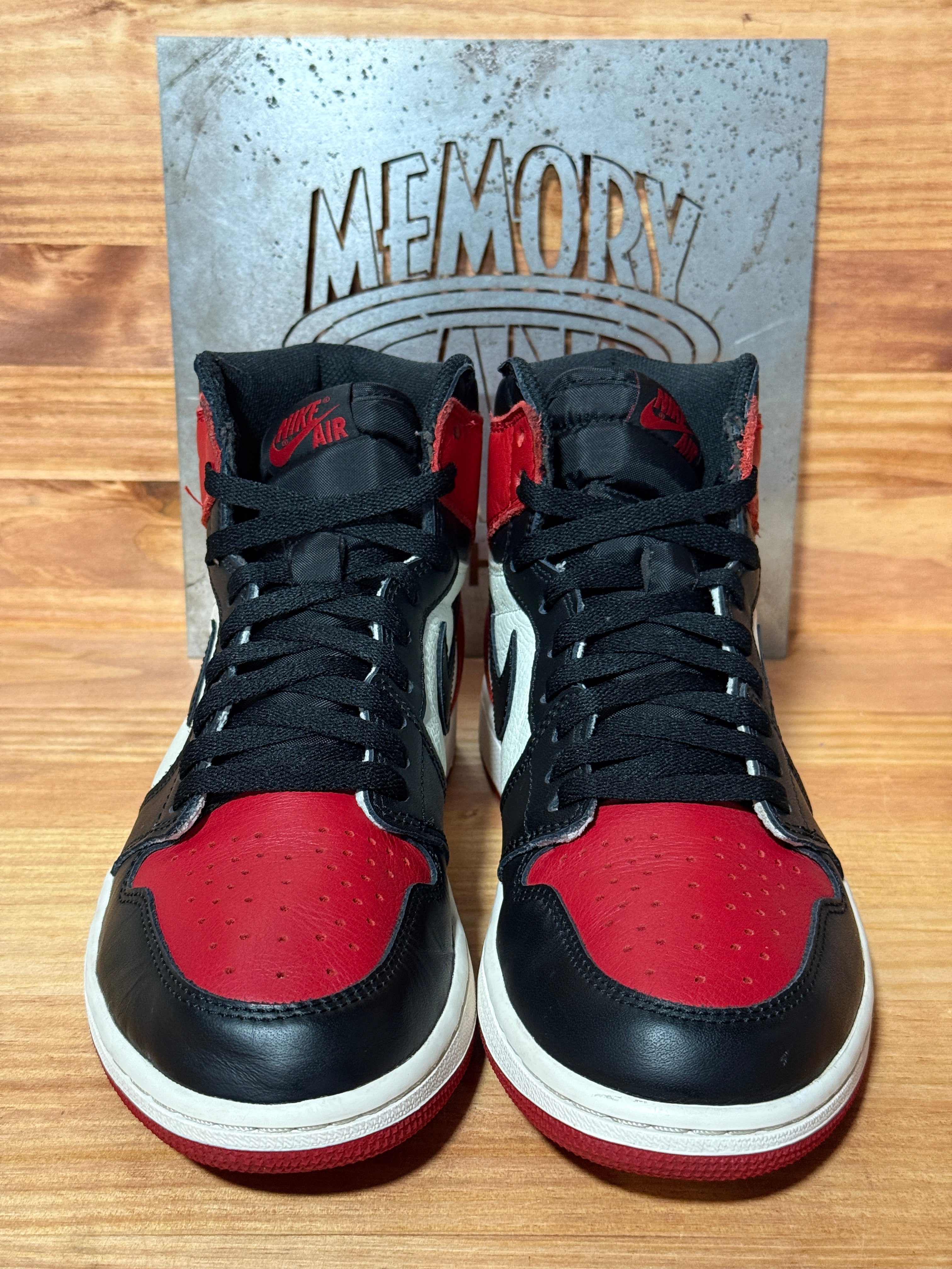 Jordan 1 Retro High Bred Toe