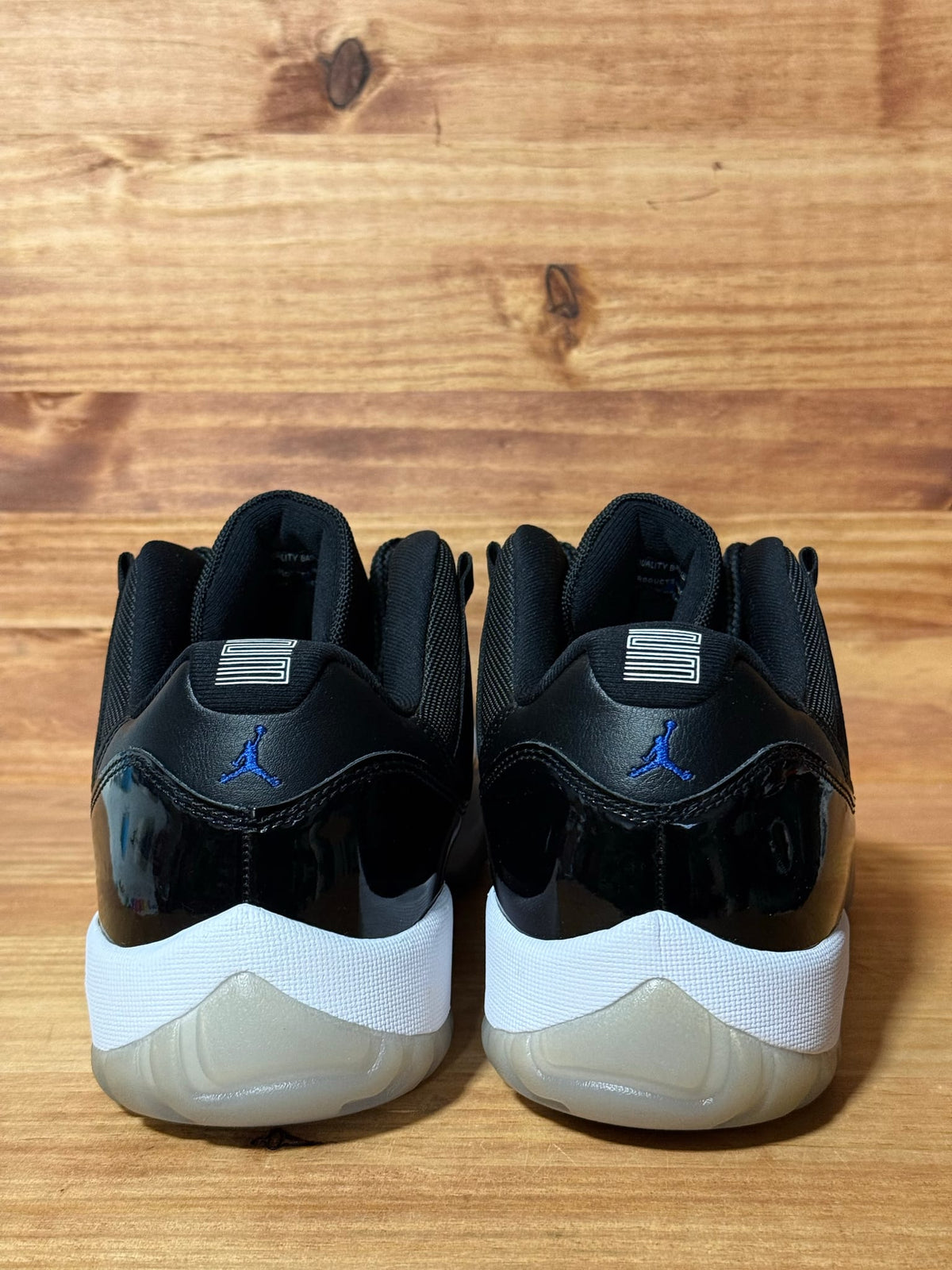 Jordan 11 Retro Low Space Jam - Size 12