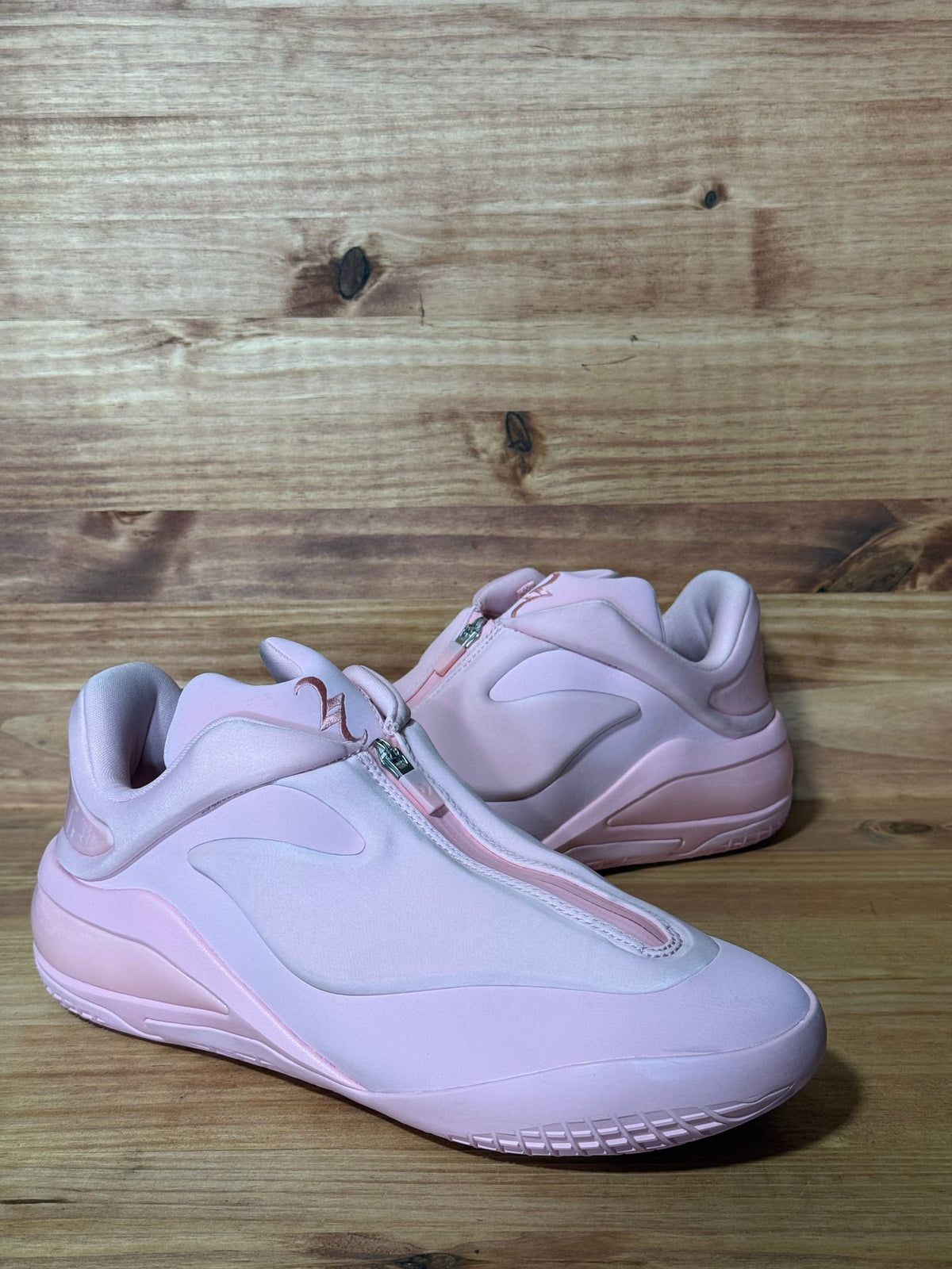 Converse SHAI 001 Blush - Size 11