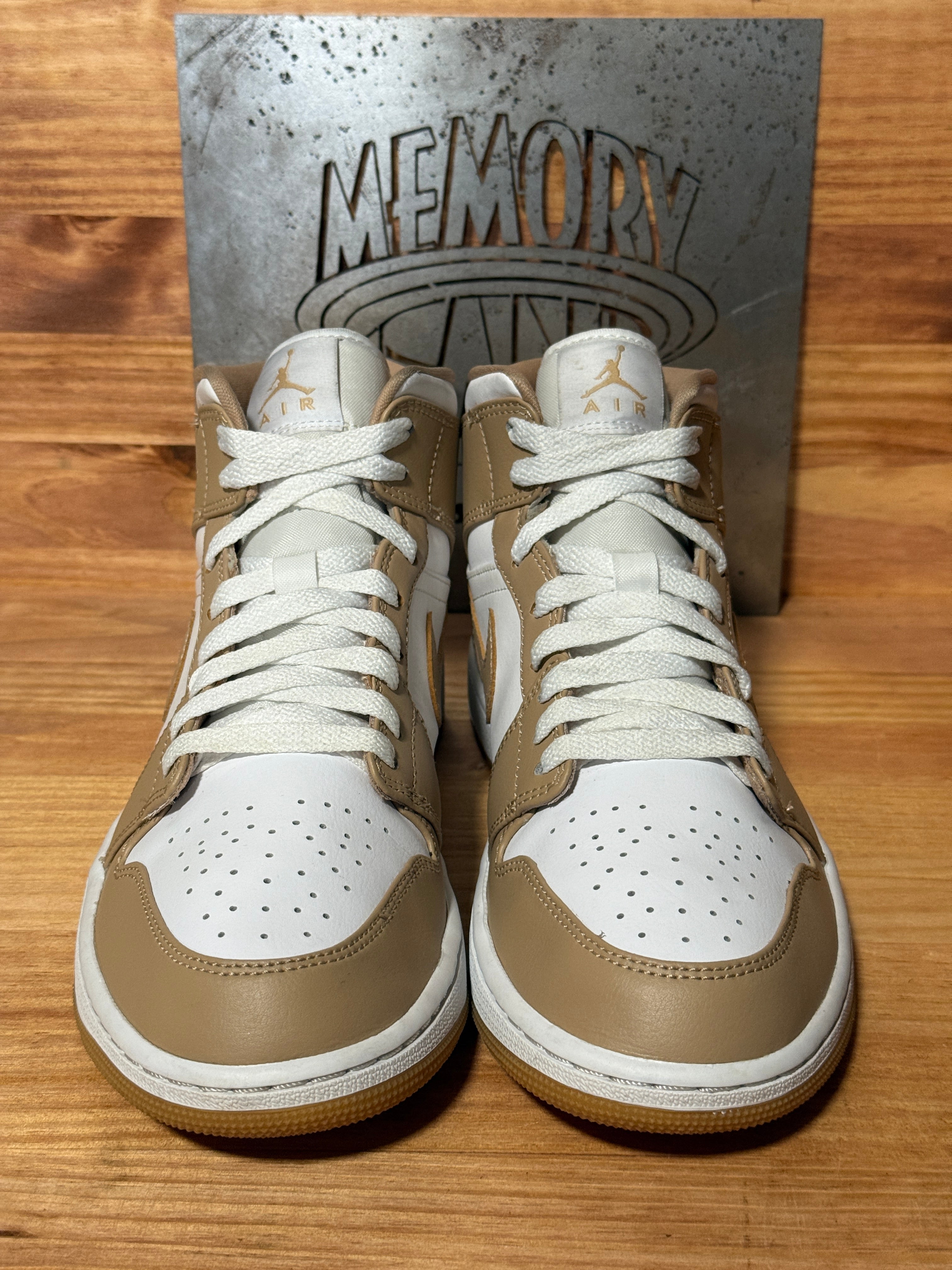 Jordan 1 Mid Tan Gum