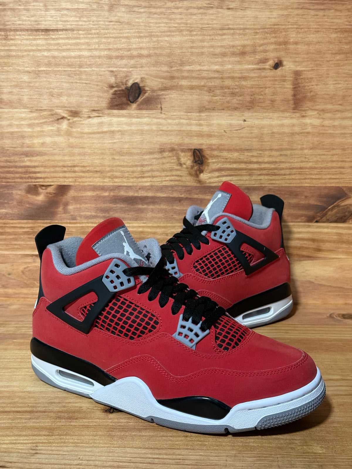 Jordan 4 Retro Toro Bravo (2026) - Size 9