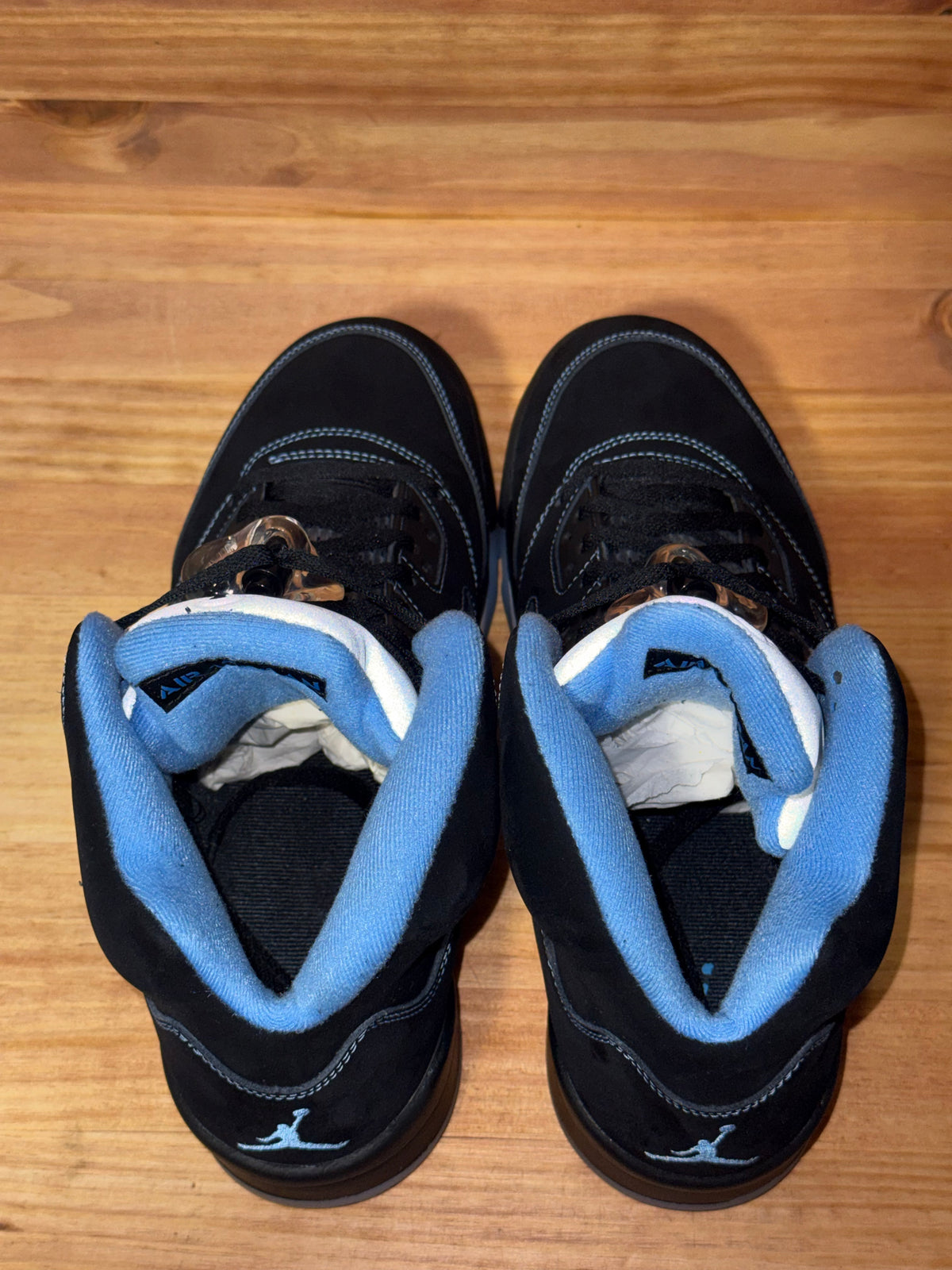 Jordan 5 Retro Black University Blue (2026)