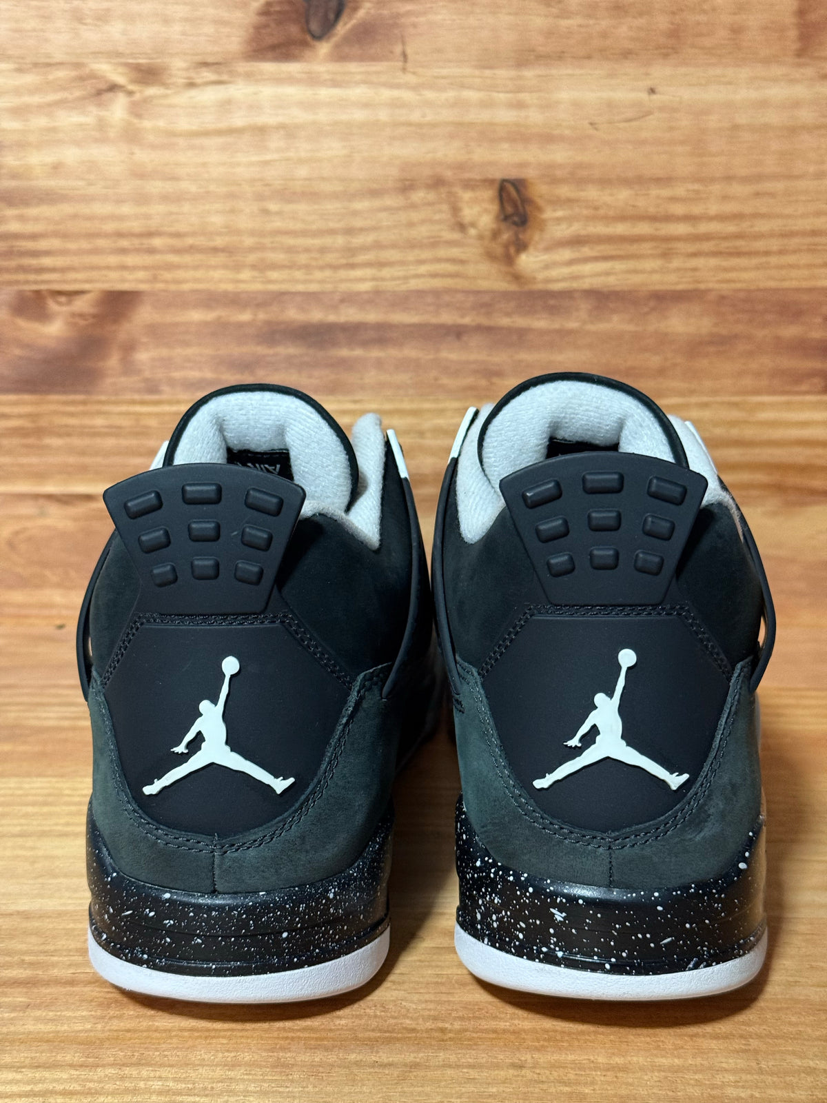 Jordan 4 Retro Fear (2024)