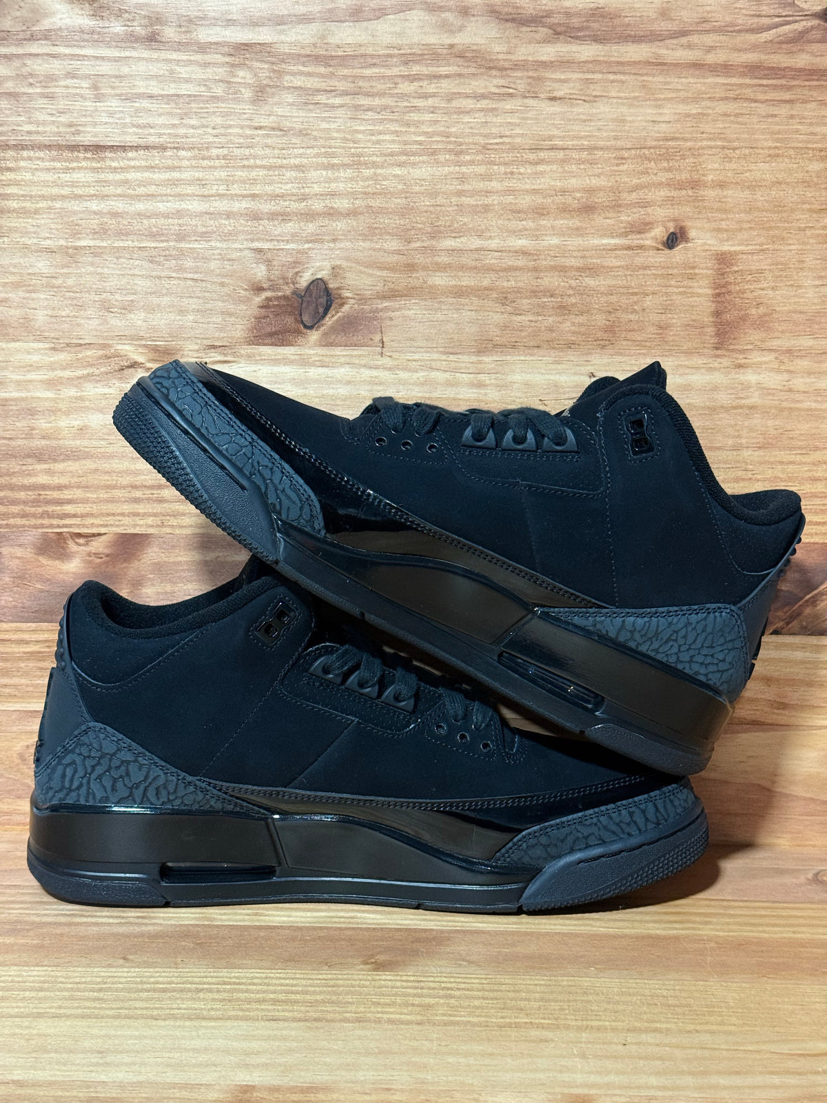 Jordan 3 Retro Black Cat (2025)