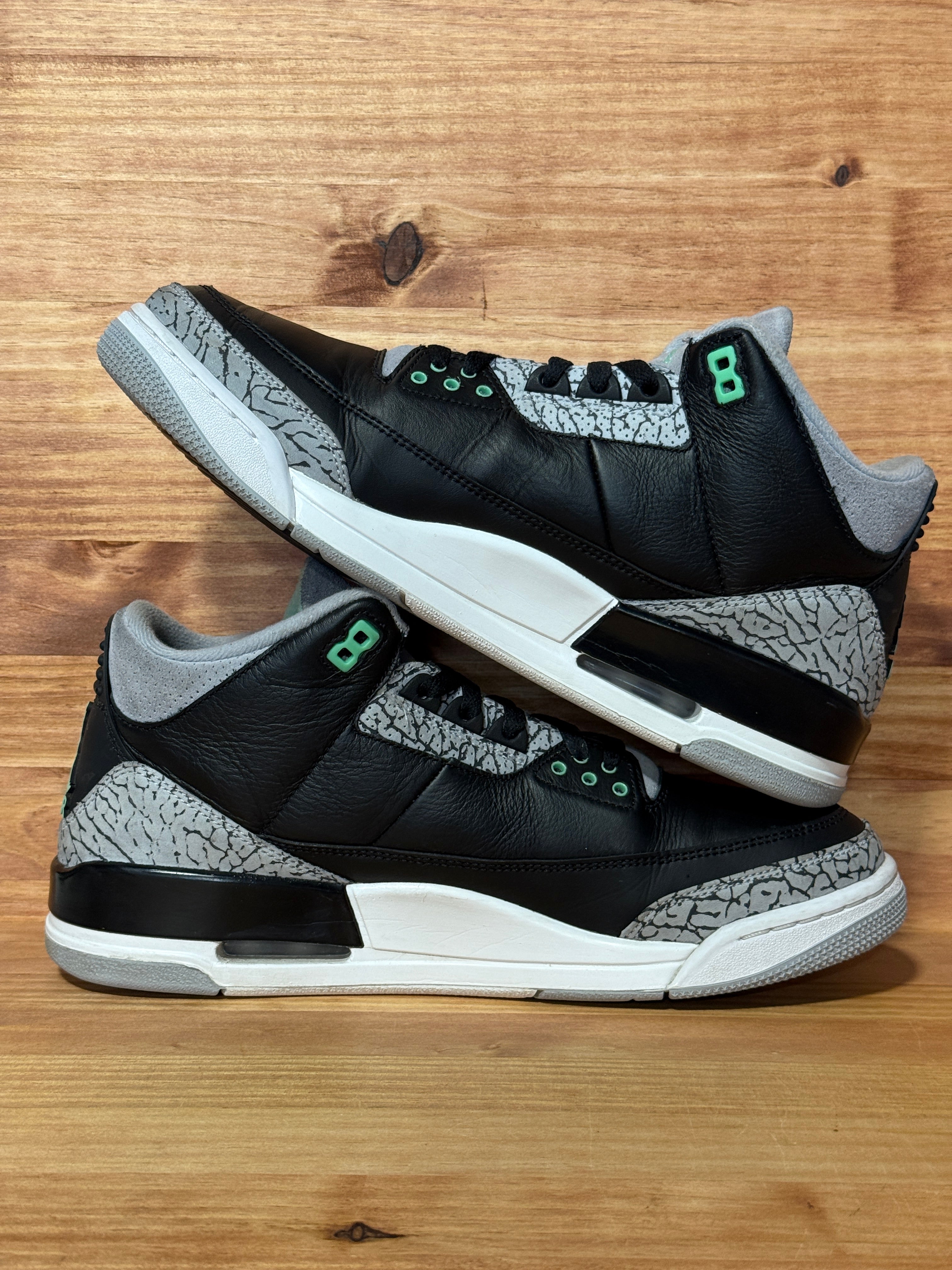Jordan 3 Retro Green Glow