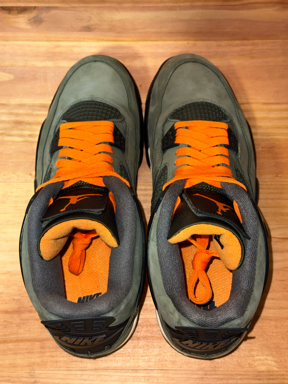 Jordan 4 Retro OG SP Undefeated (2025)