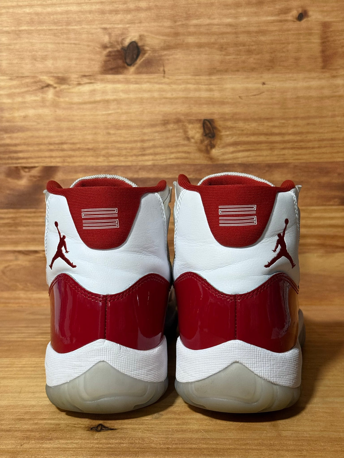 Jordan 11 Retro Cherry (2022) - Size 10.5