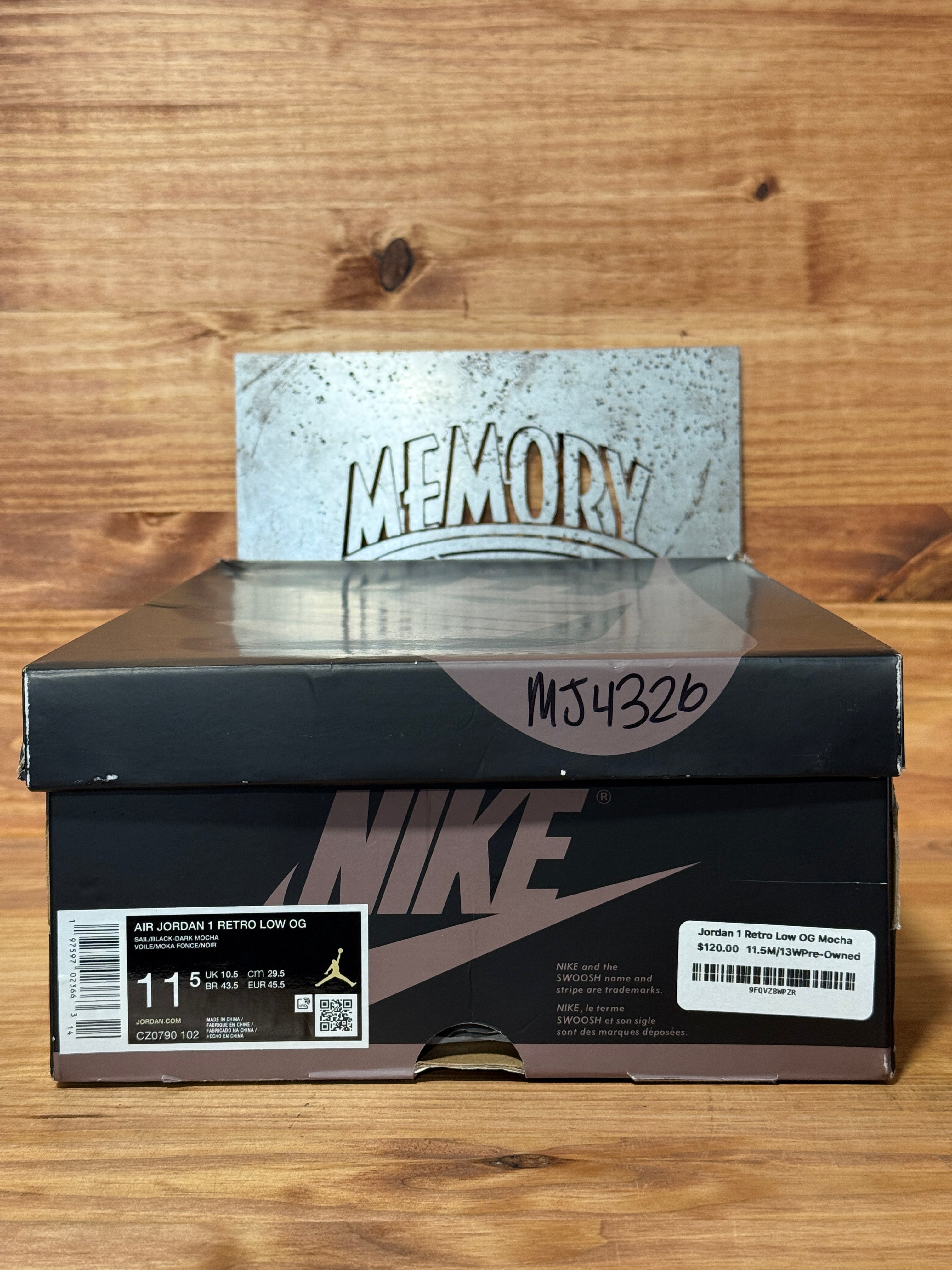 Jordan 1 Retro Low OG Mocha