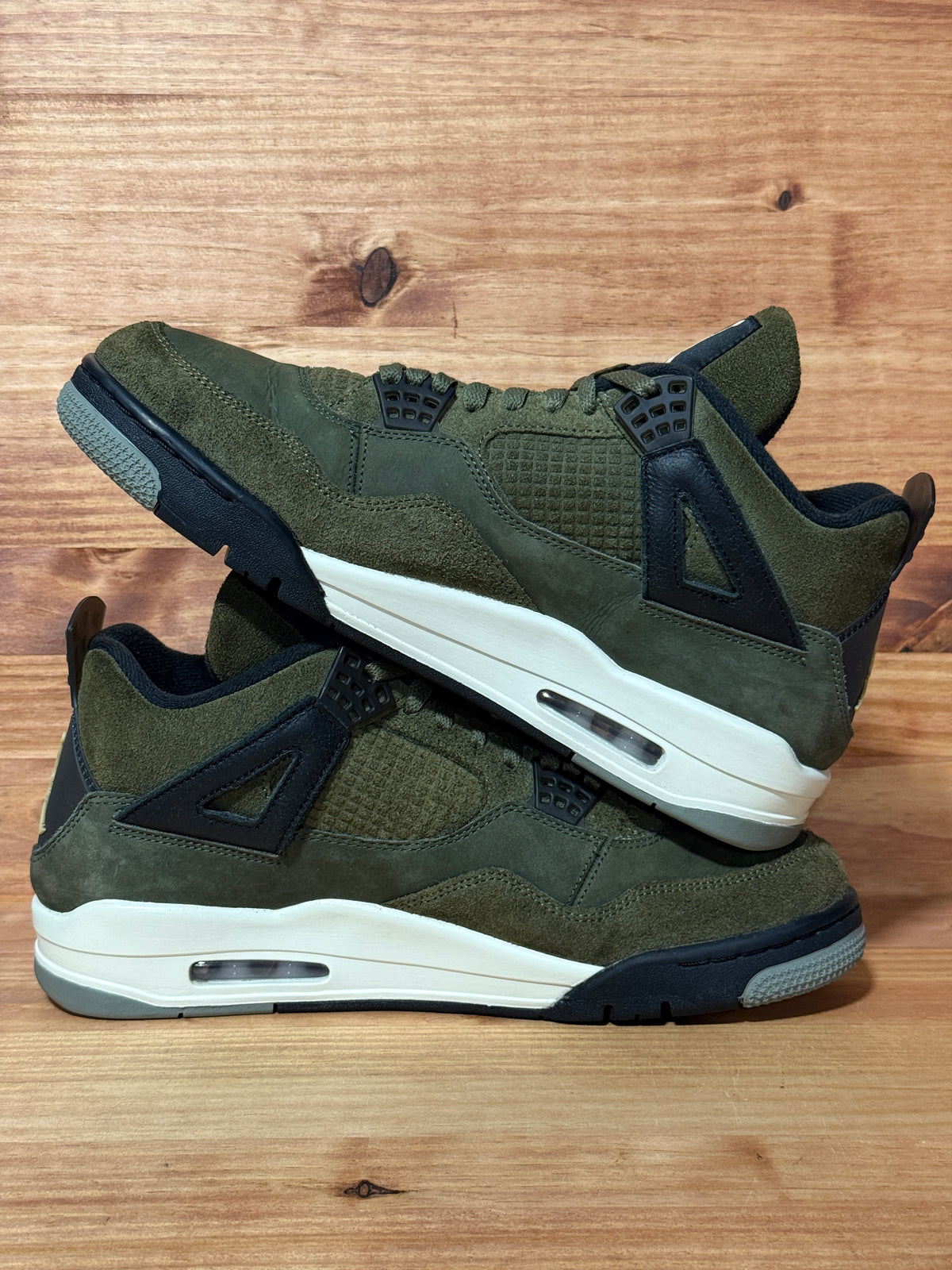 Jordan 4 Retro SE Craft Medium Olive