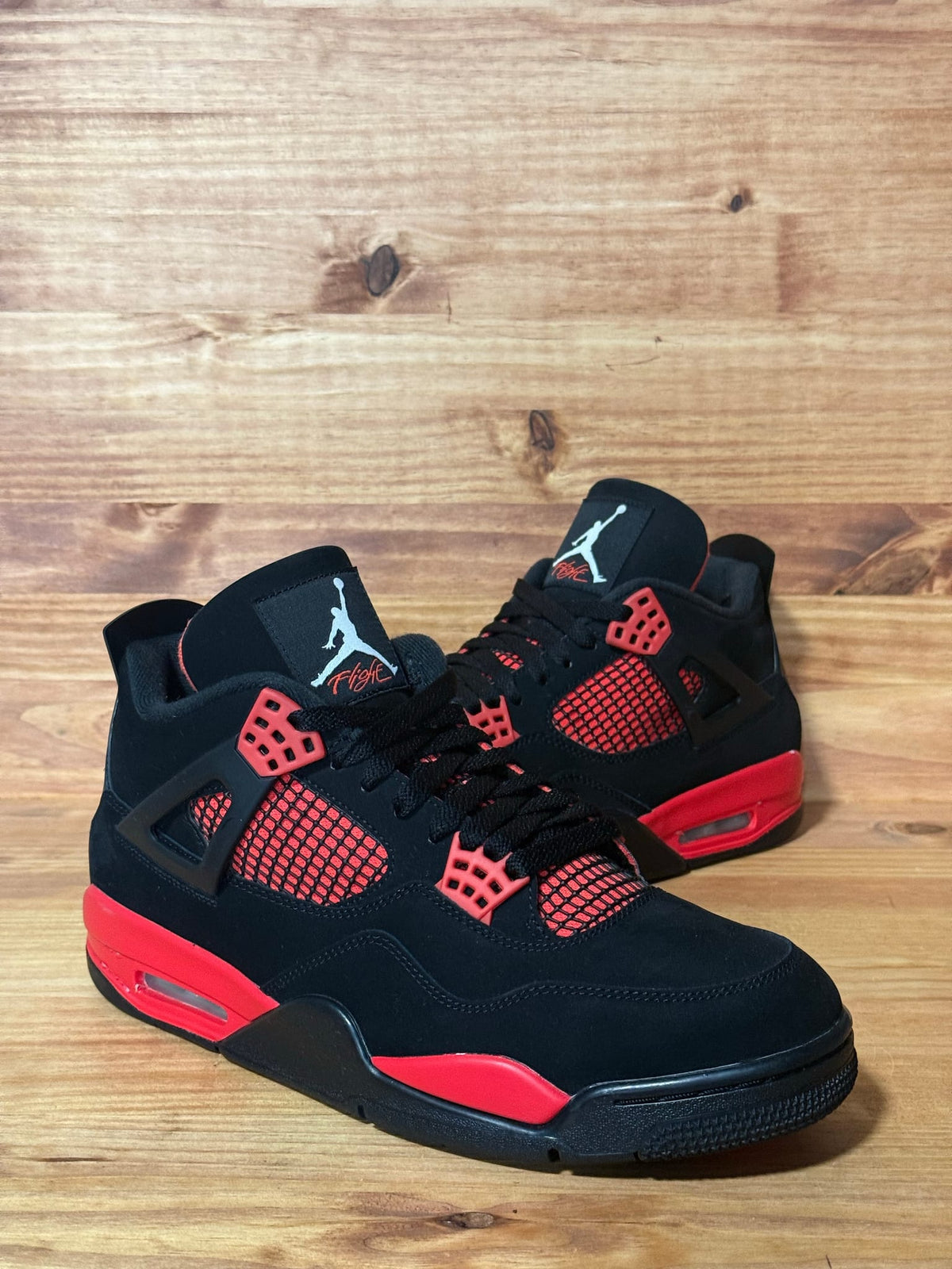 Jordan 4 Retro Red Thunder - Size 11