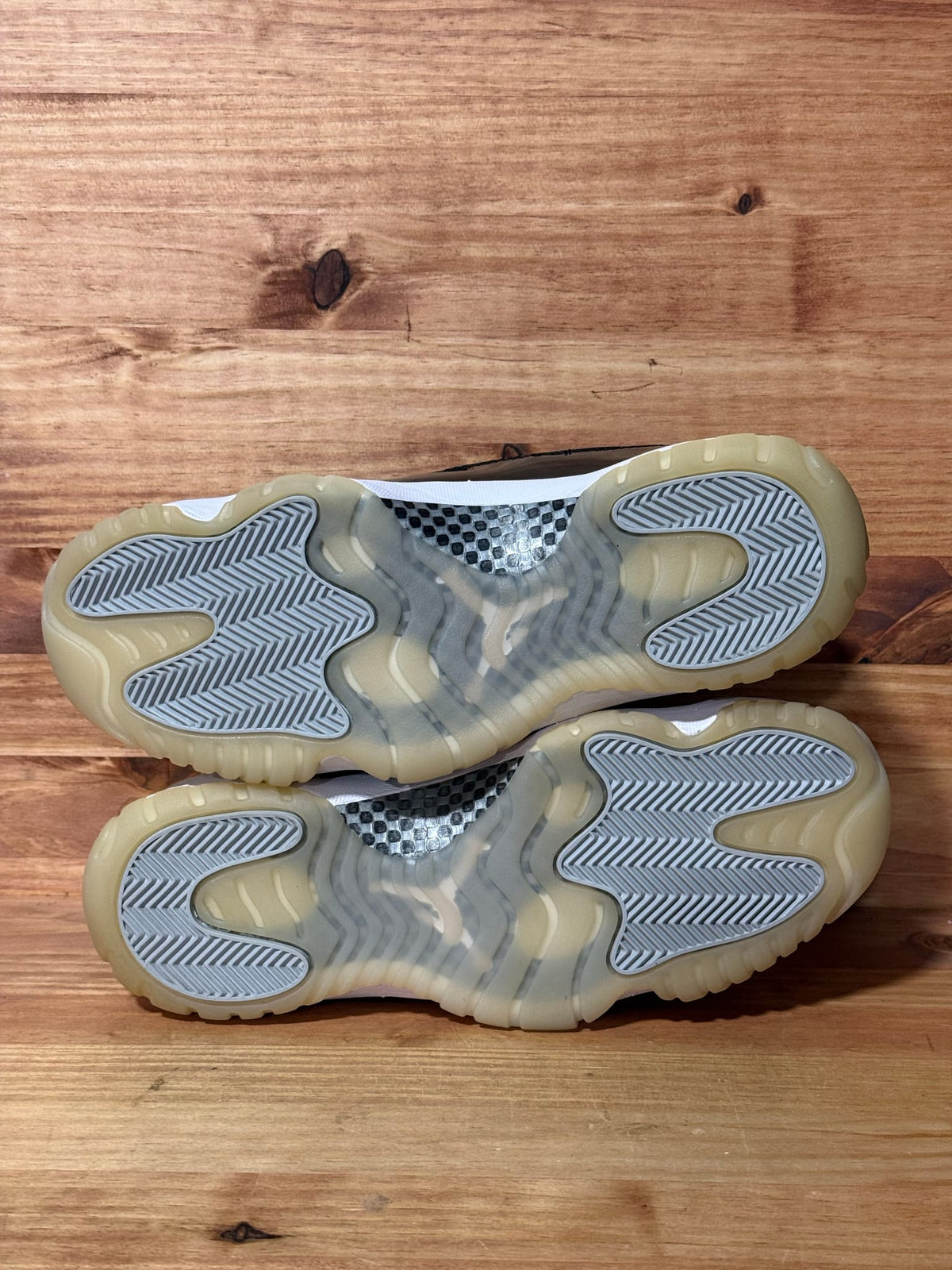 Jordan 11 Retro Jubilee 25th Anniversary - Size 9.5
