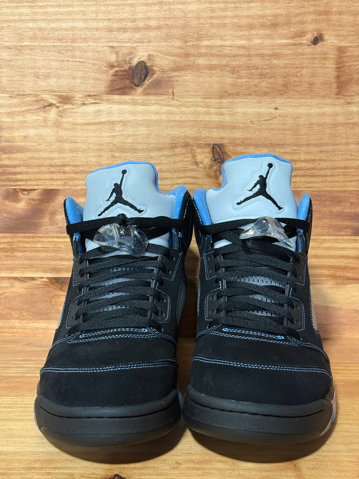 Jordan 5 Retro Black University Blue (2026)