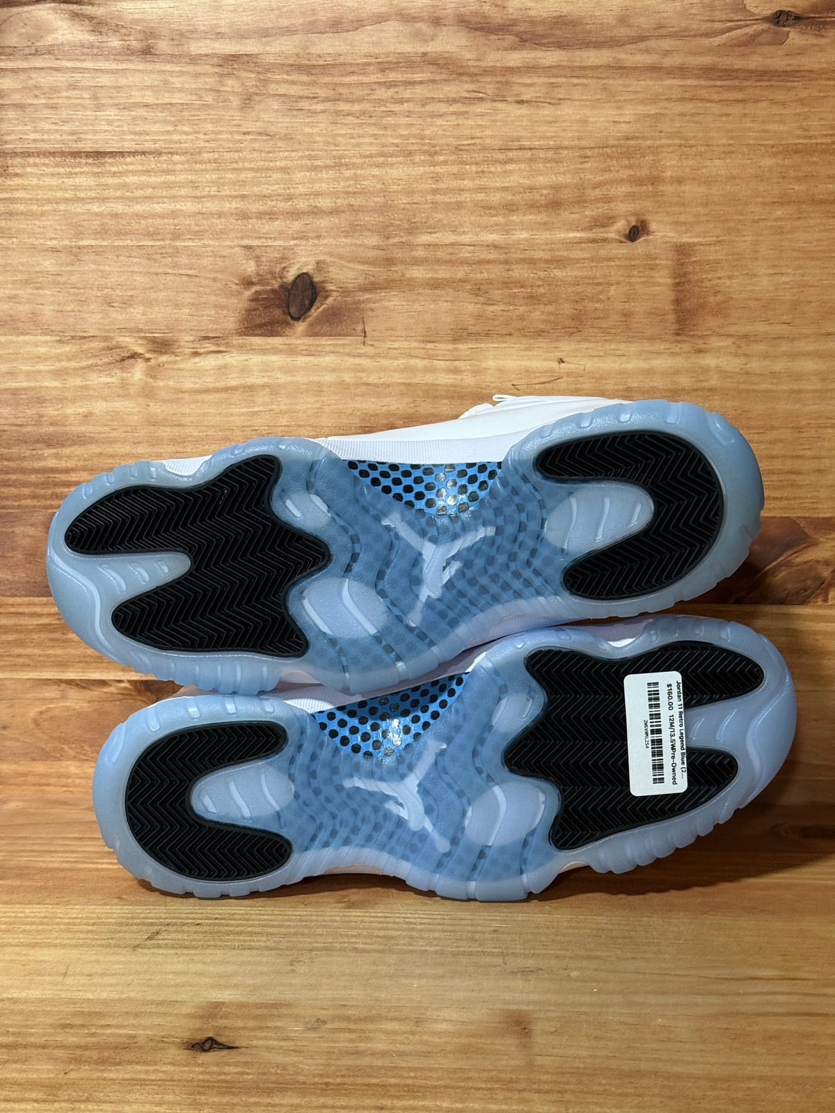 Jordan 11 Retro Legend Blue (2024) - Size 12