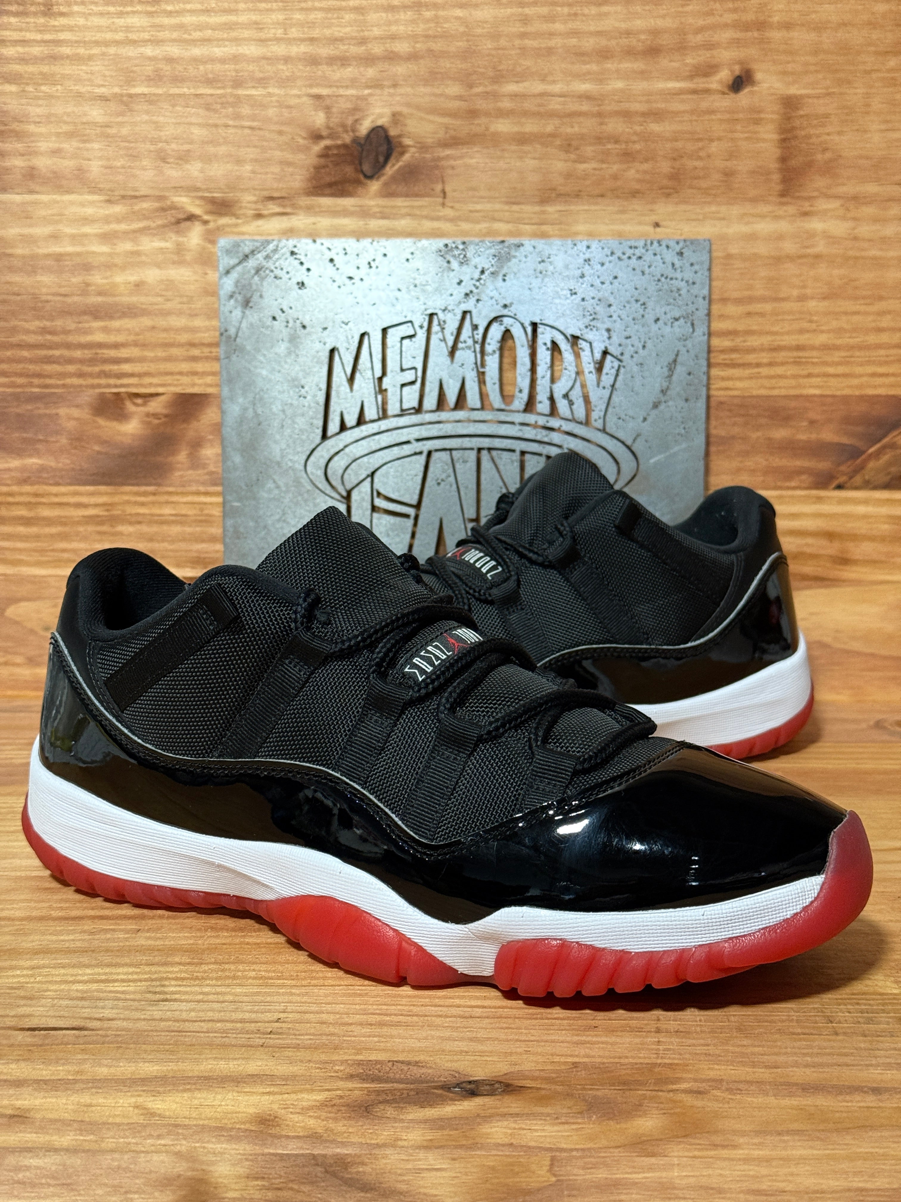 Jordan 11 Retro Low Bred (2025)