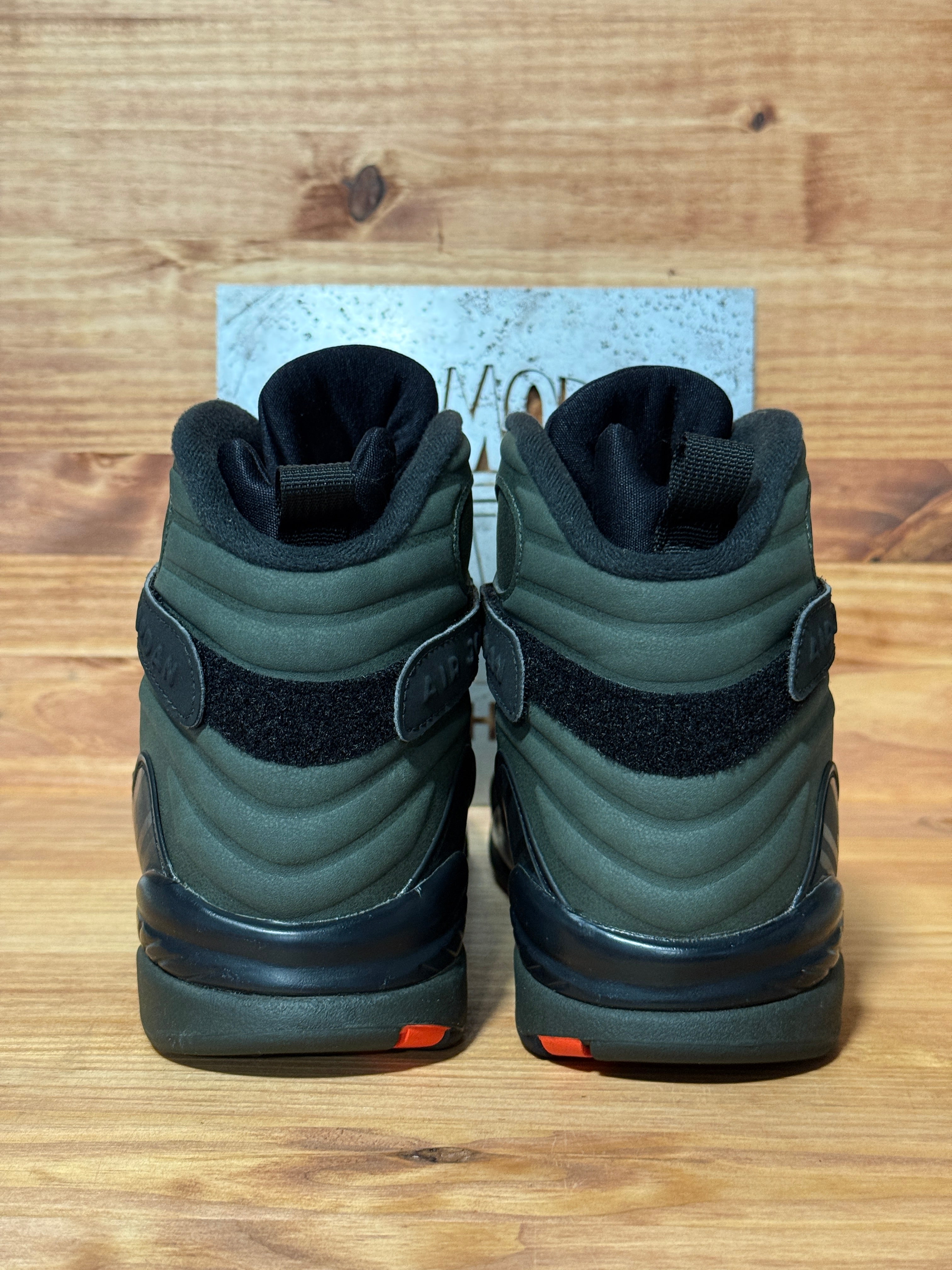 Jordan 8 Retro Take Flight Undefeated