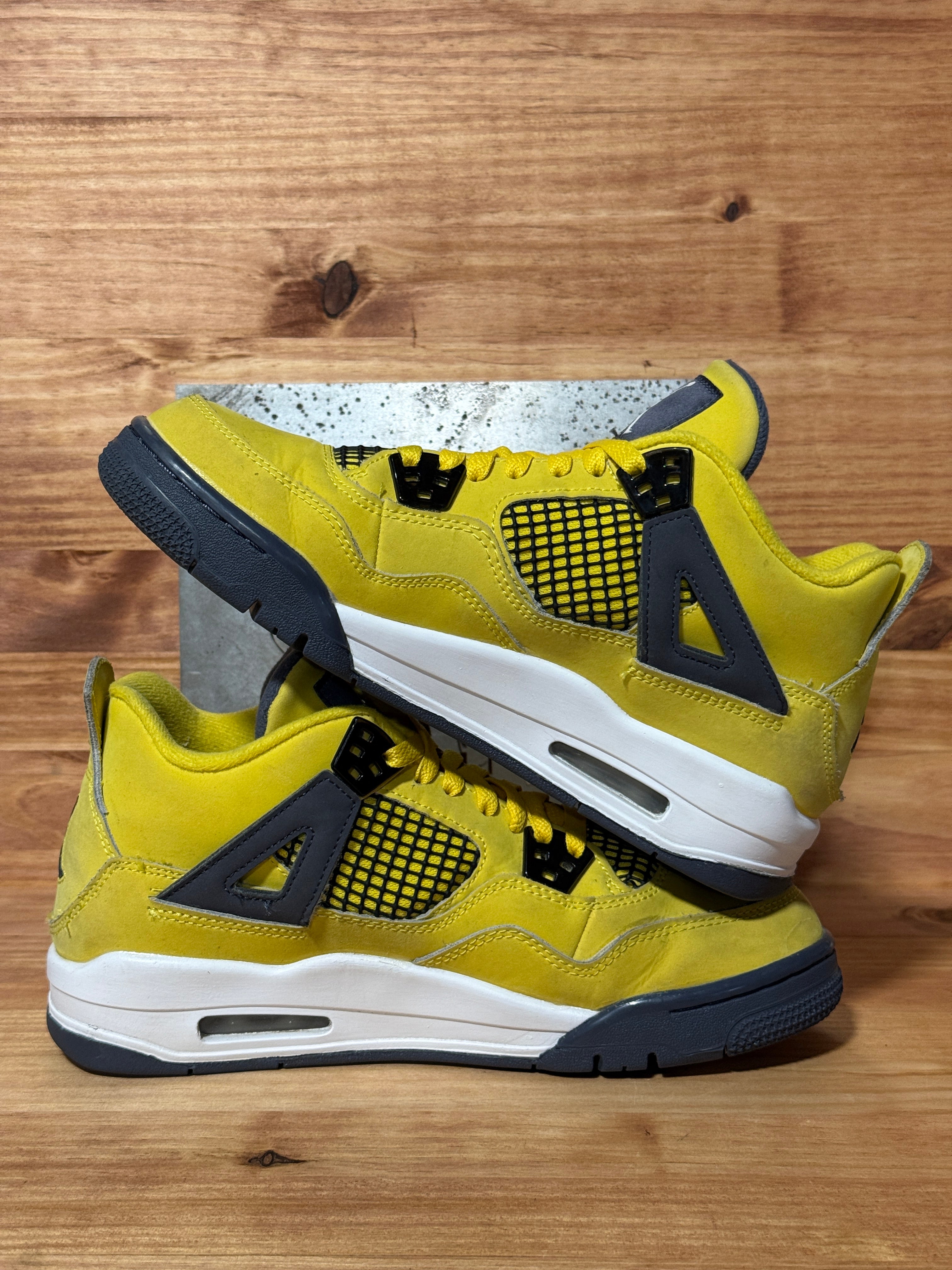 Jordan 4 Retro Lightning (2021) (GS)