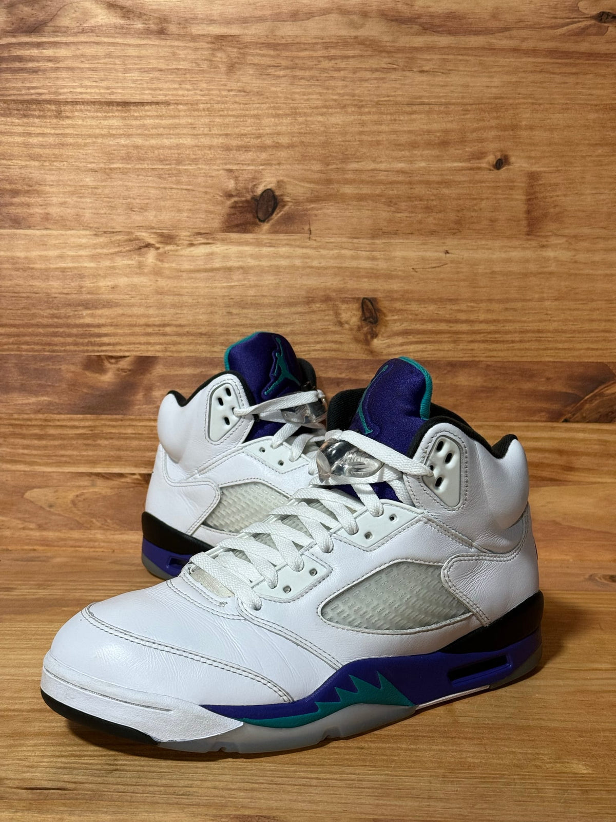 Jordan 5 Retro Grape (2025) - Size 9.5