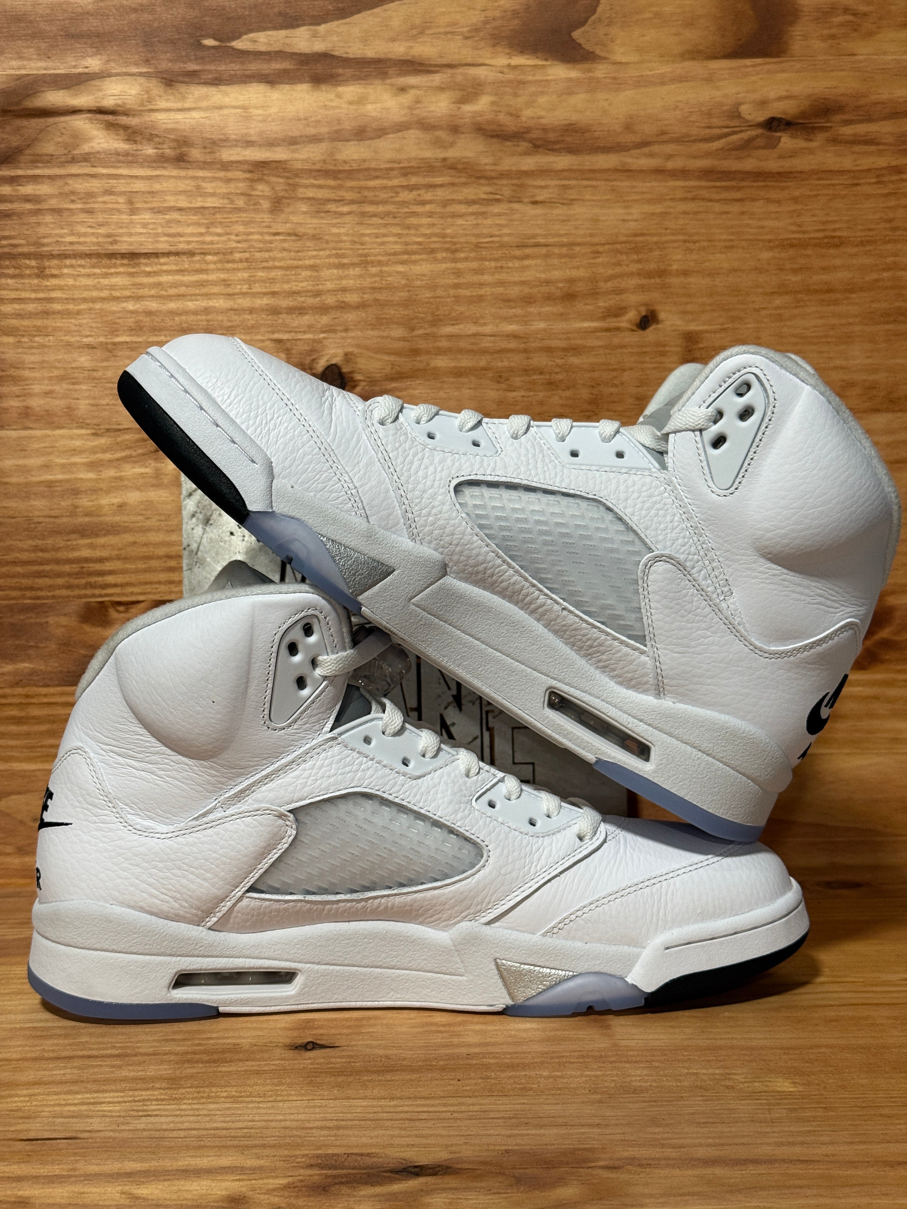 Jordan 5 Retro White Metallic (2026)