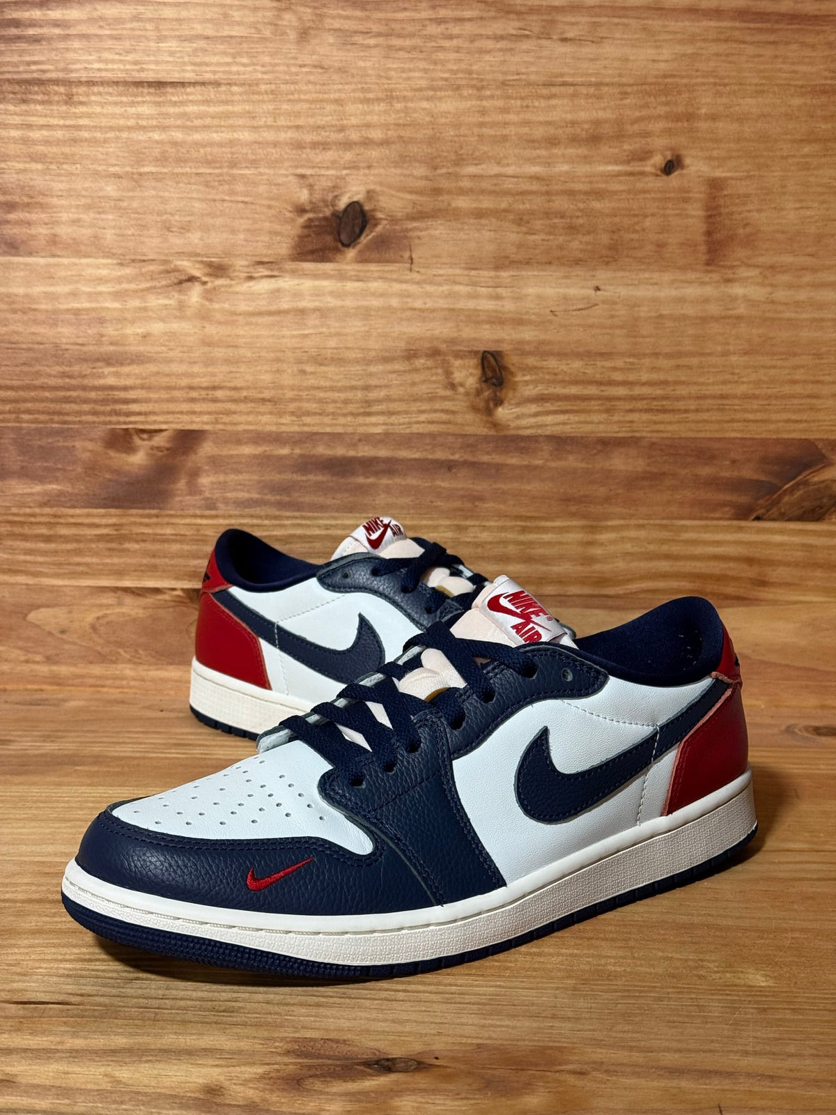 Jordan 1 Retro Low OG Howard University - Size 11