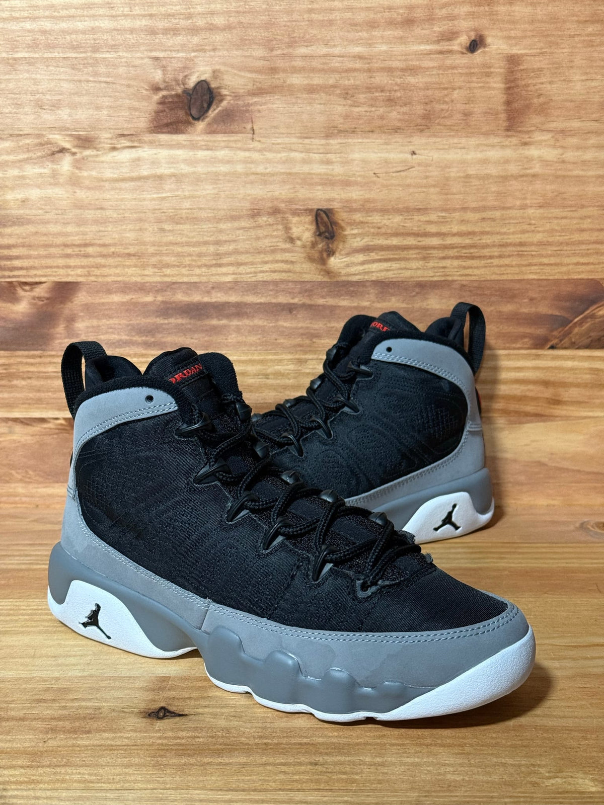 Jordan 9 Retro Particle Grey (GS) - Size 5Y