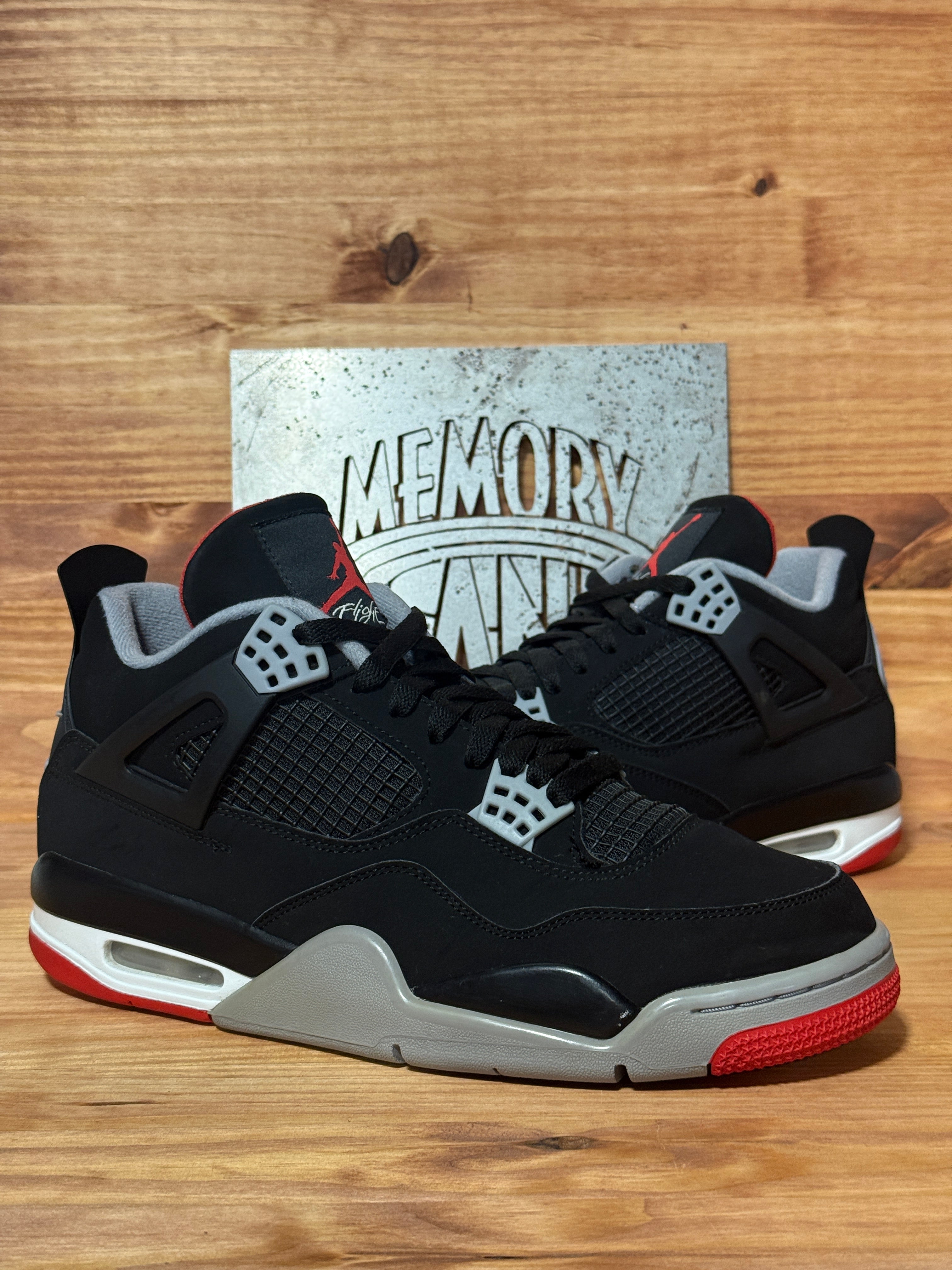 Jordan 4 Retro Bred (2019)