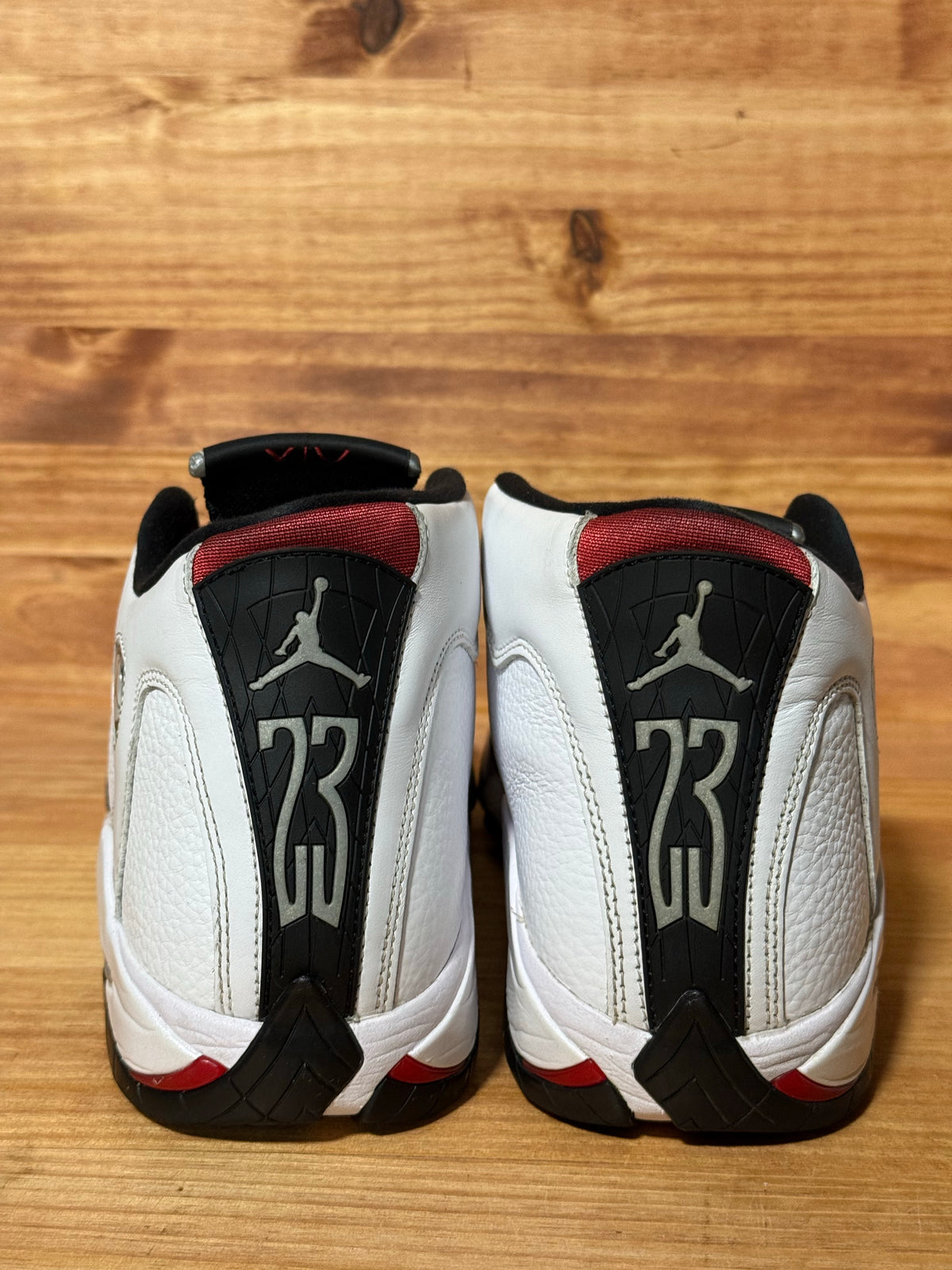 Jordan 14 Retro Black Toe (2024)