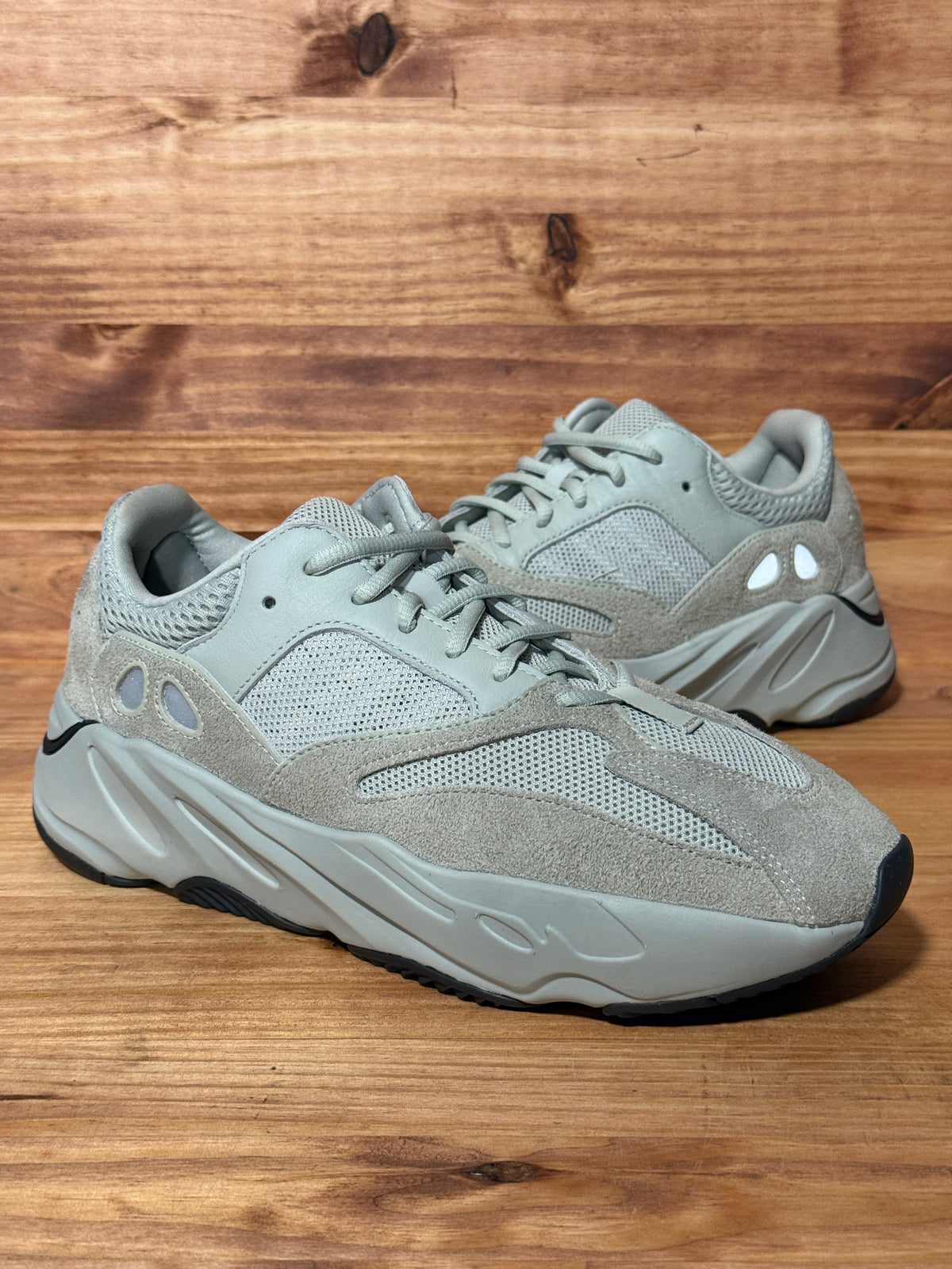 adidas Yeezy Boost 700 Salt