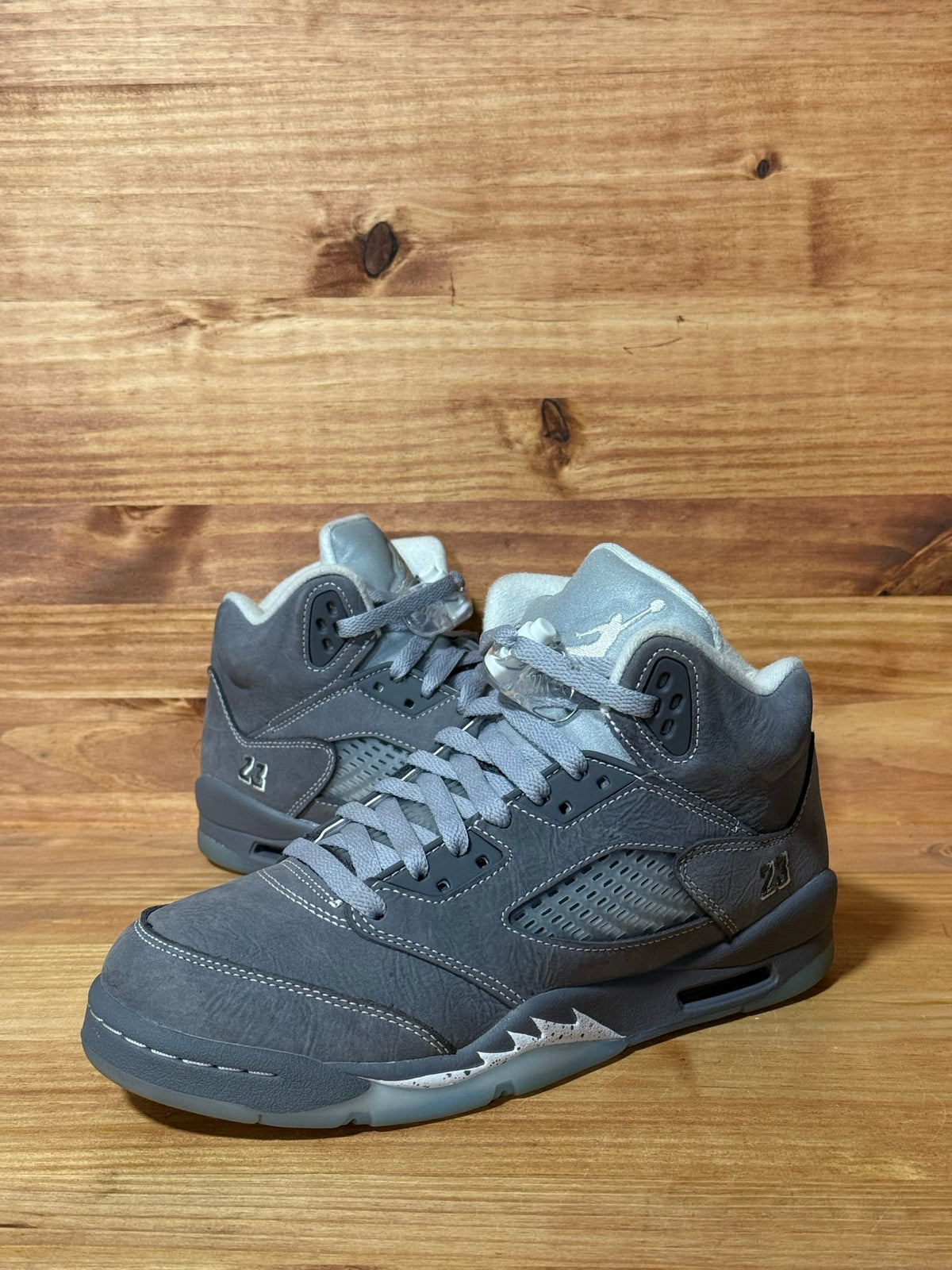 Jordan 5 Retro Wolf Grey (2026) (GS) - Size 7Y
