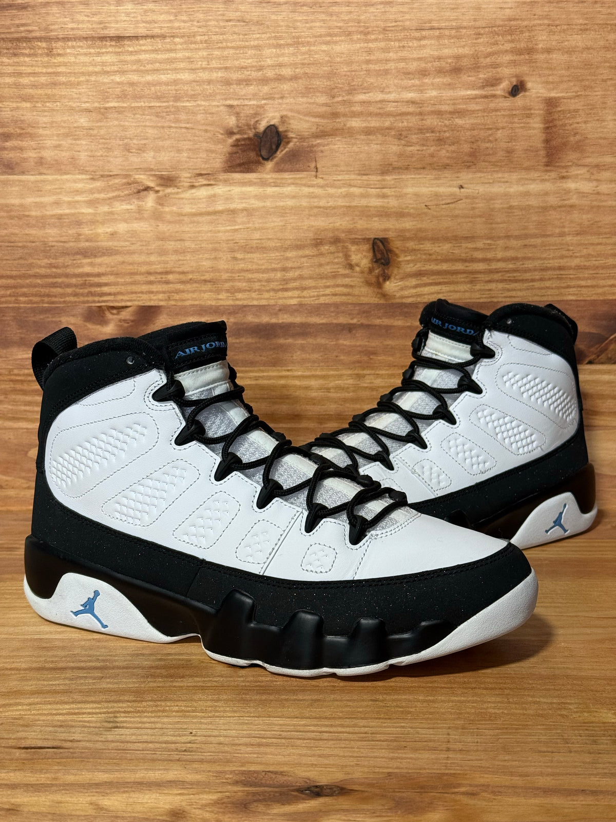 Jordan 9 Retro University Blue