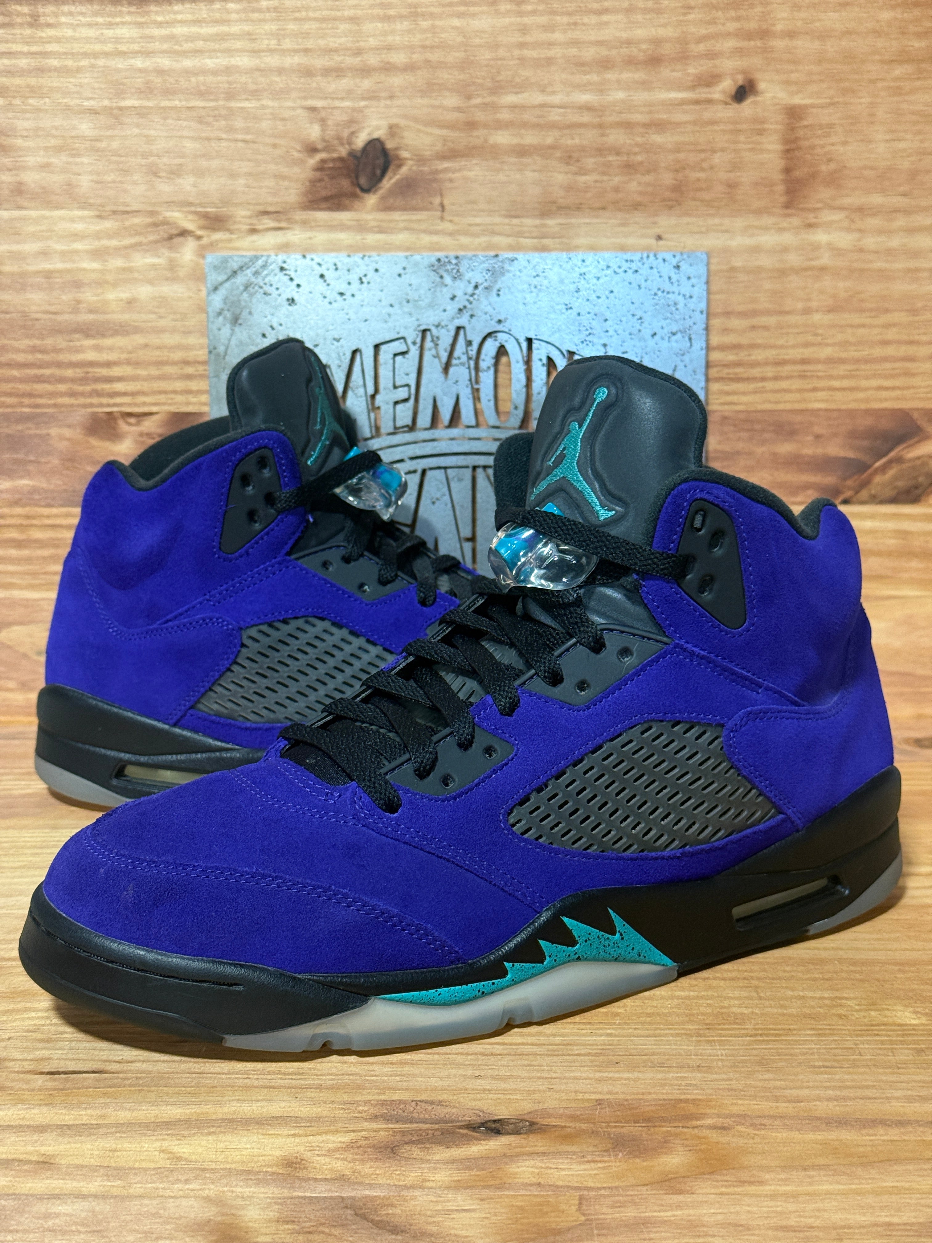 Jordan 5 Retro Alternate Grape
