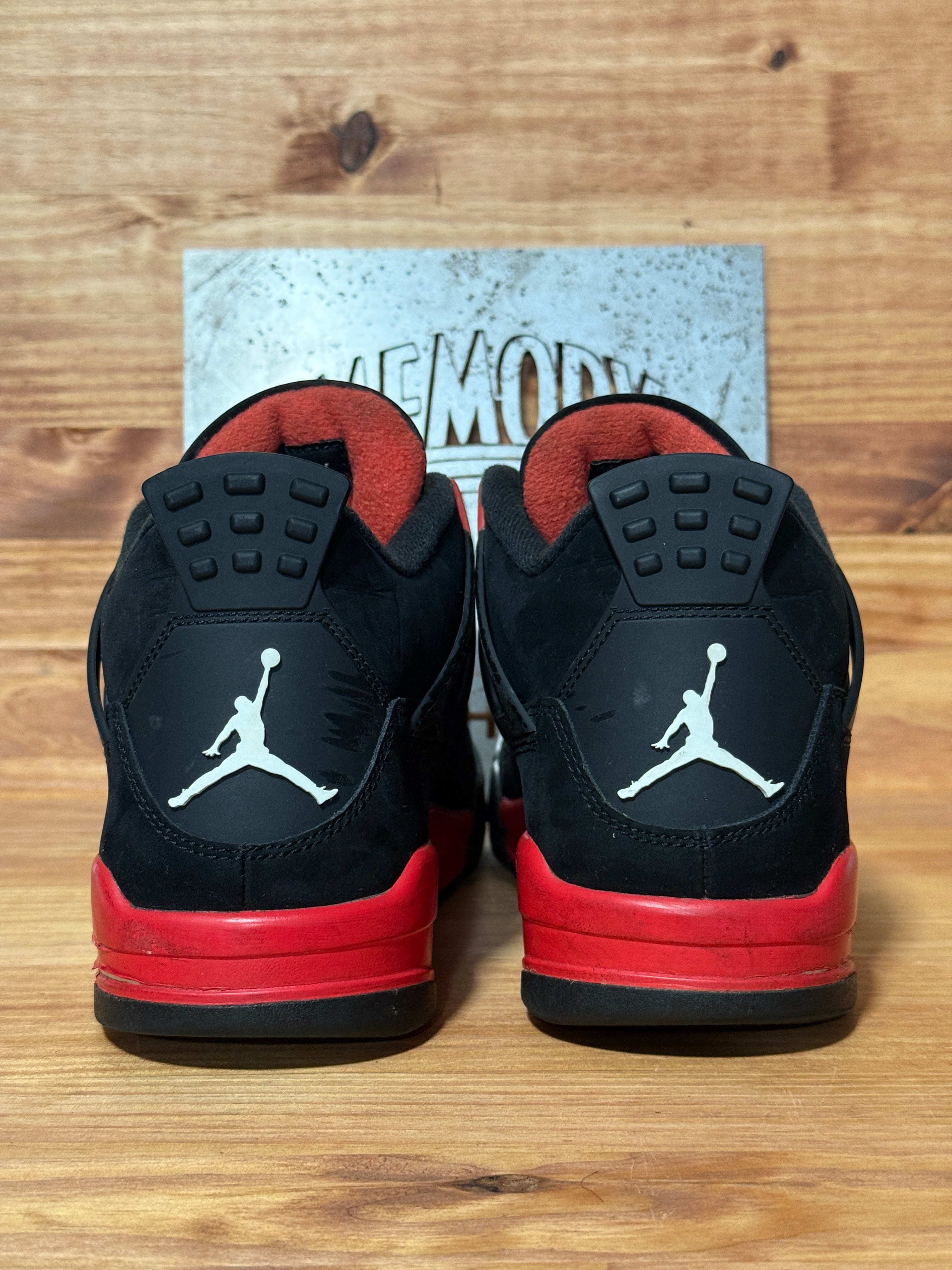 Jordan 4 Retro Red Thunder