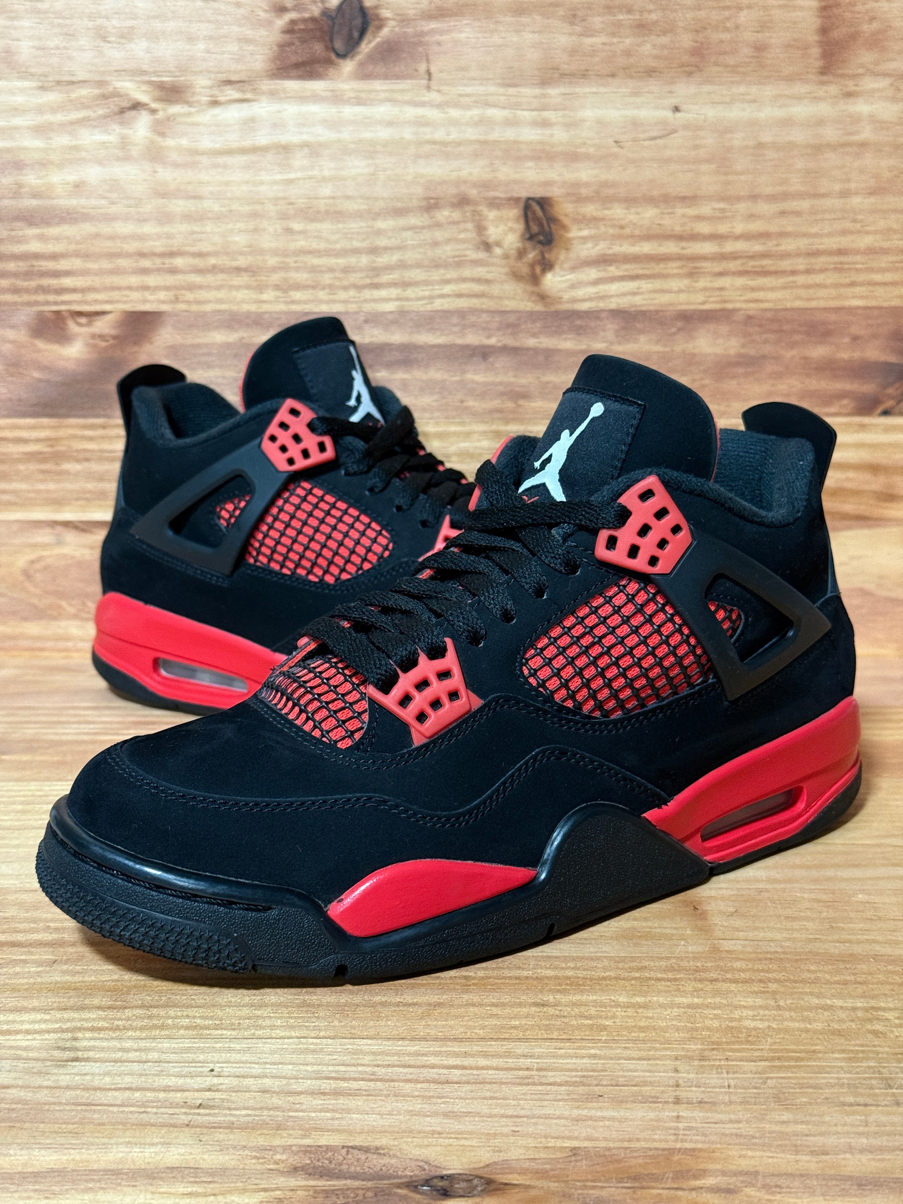 Jordan 4 Retro Red Thunder
