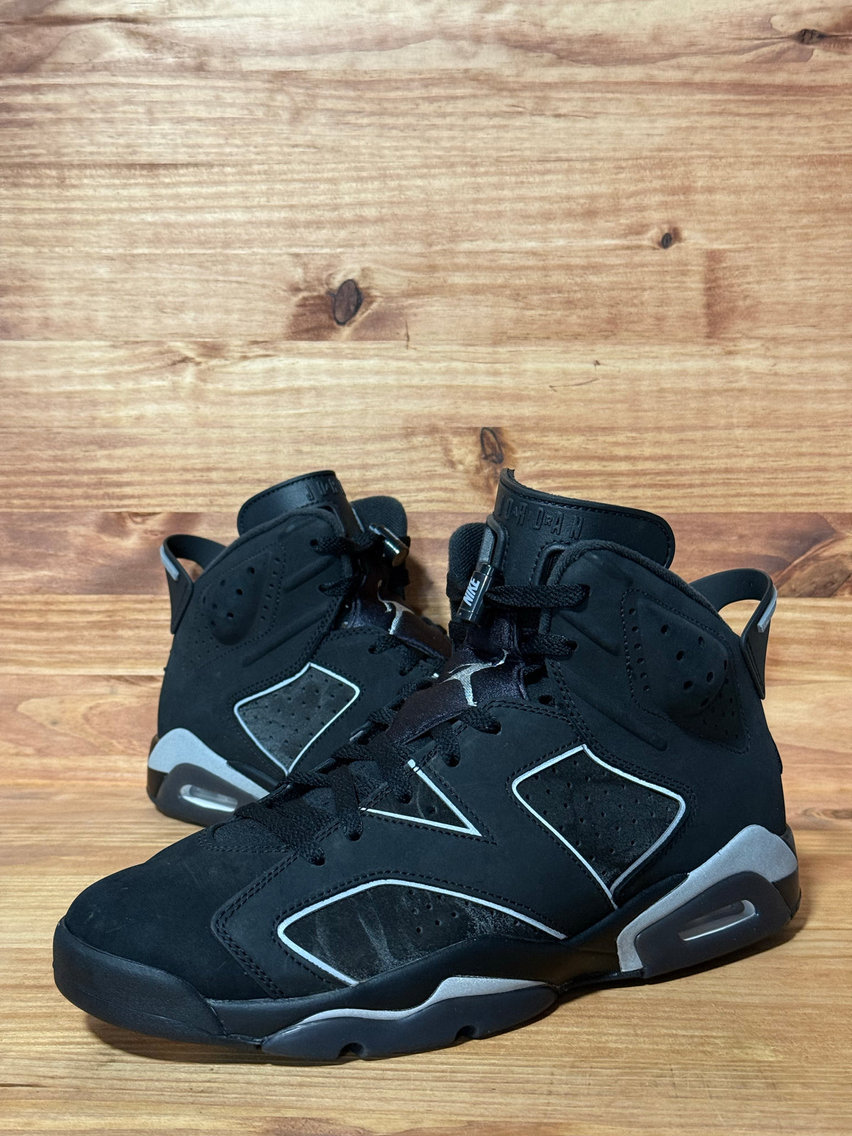 Jordan 6 Retro Cap and Gown