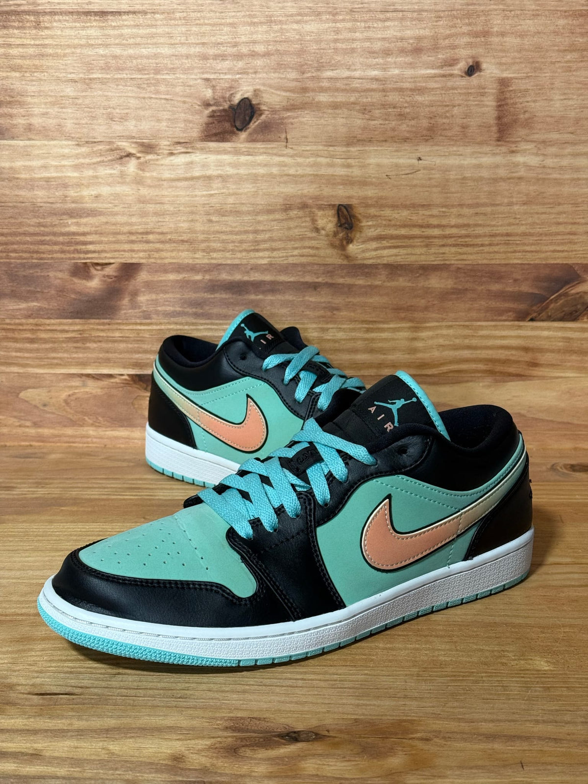 Jordan 1 Low SE Tropical Twist - Size 11