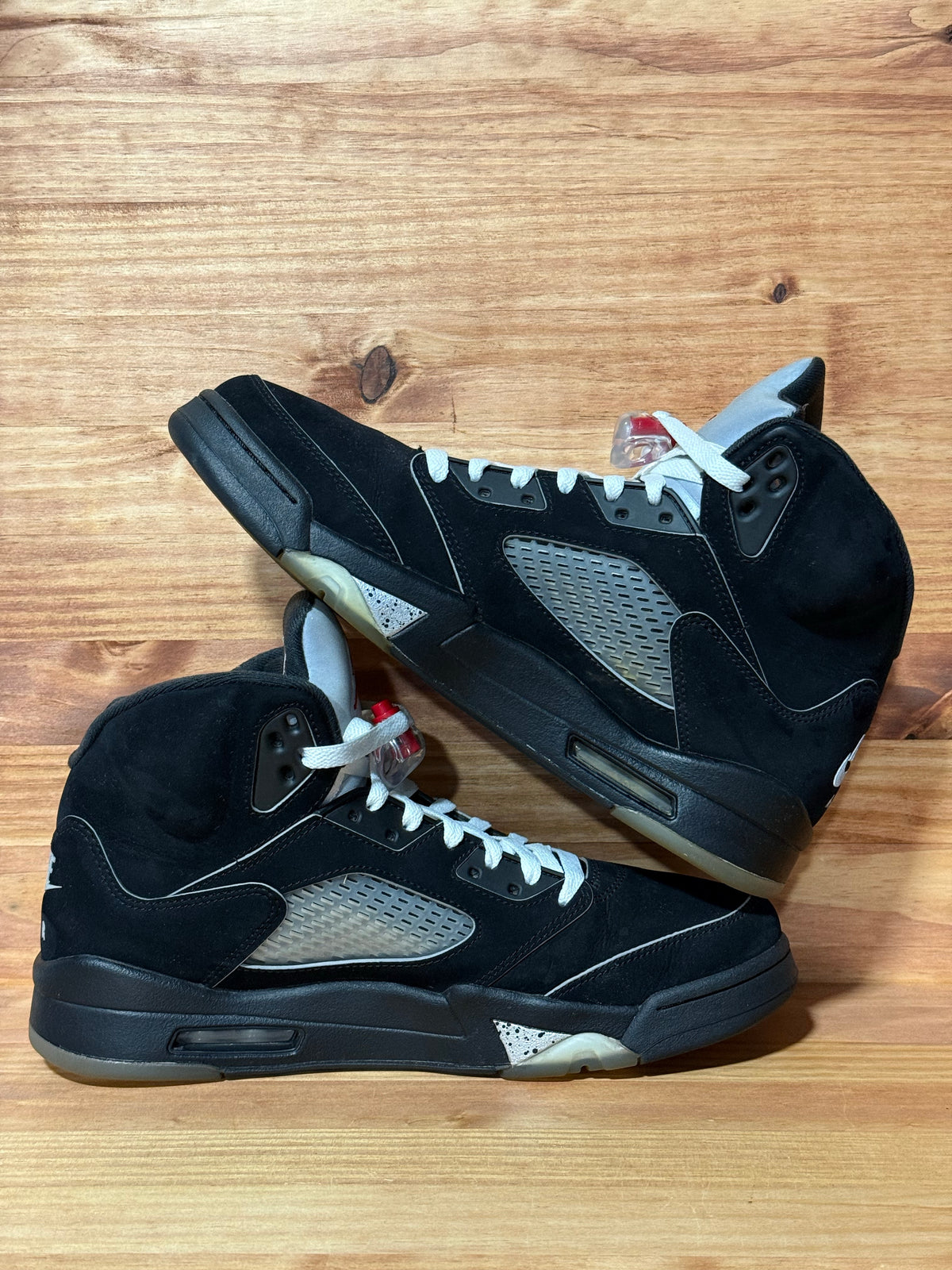 Jordan 5 Retro OG Black Metallic Reimagined