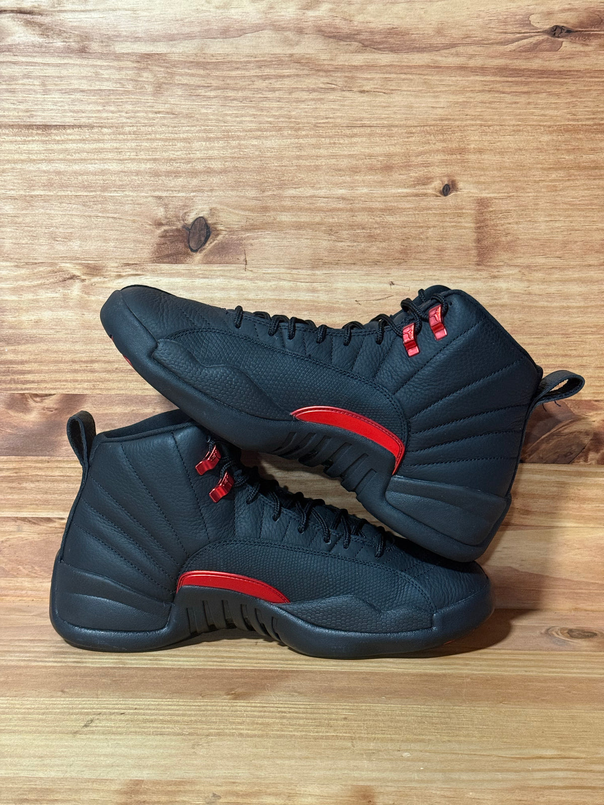 Jordan 12 Retro Bloodline - Size 9.5