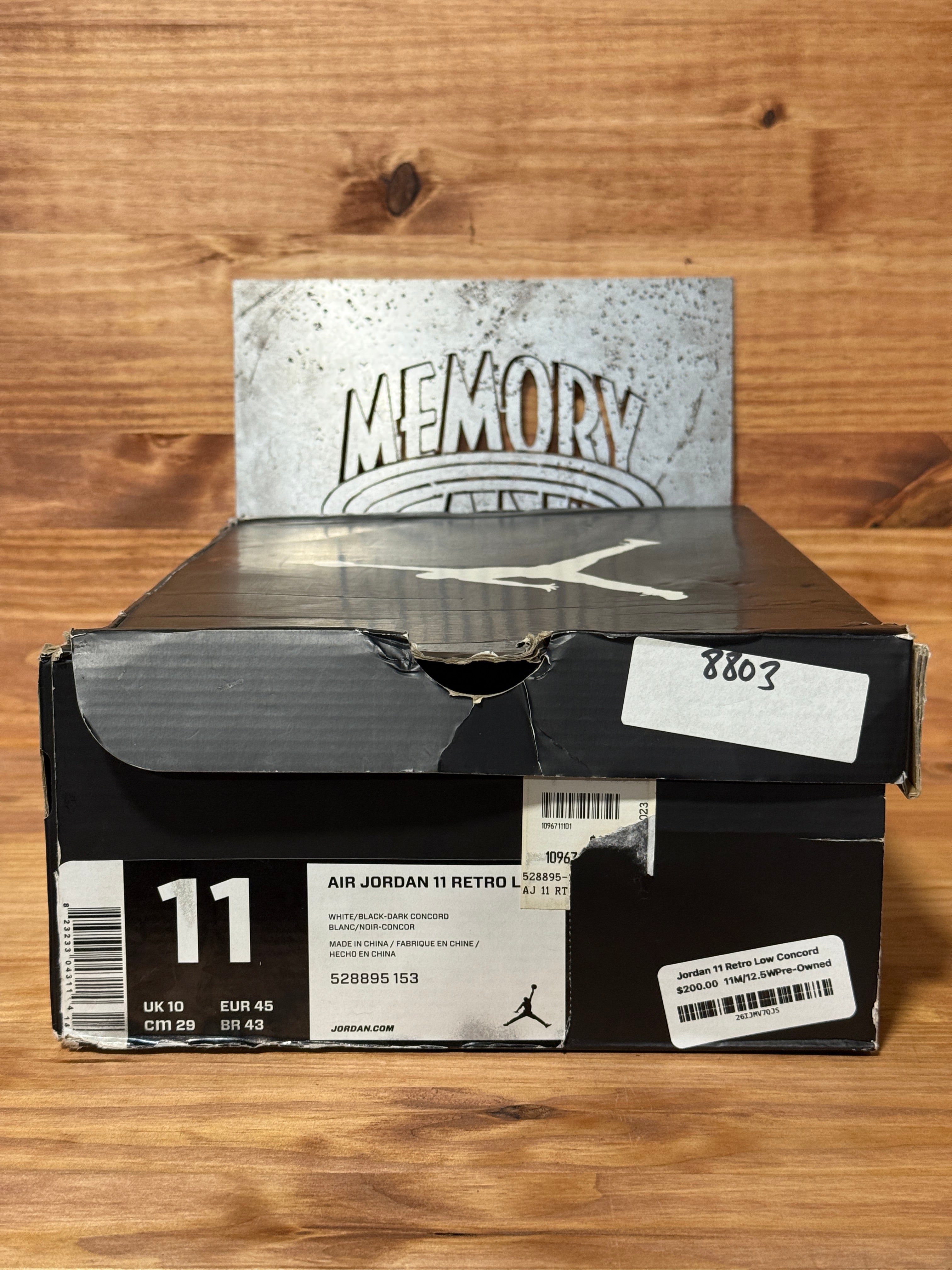 Jordan 11 Retro Low Concord