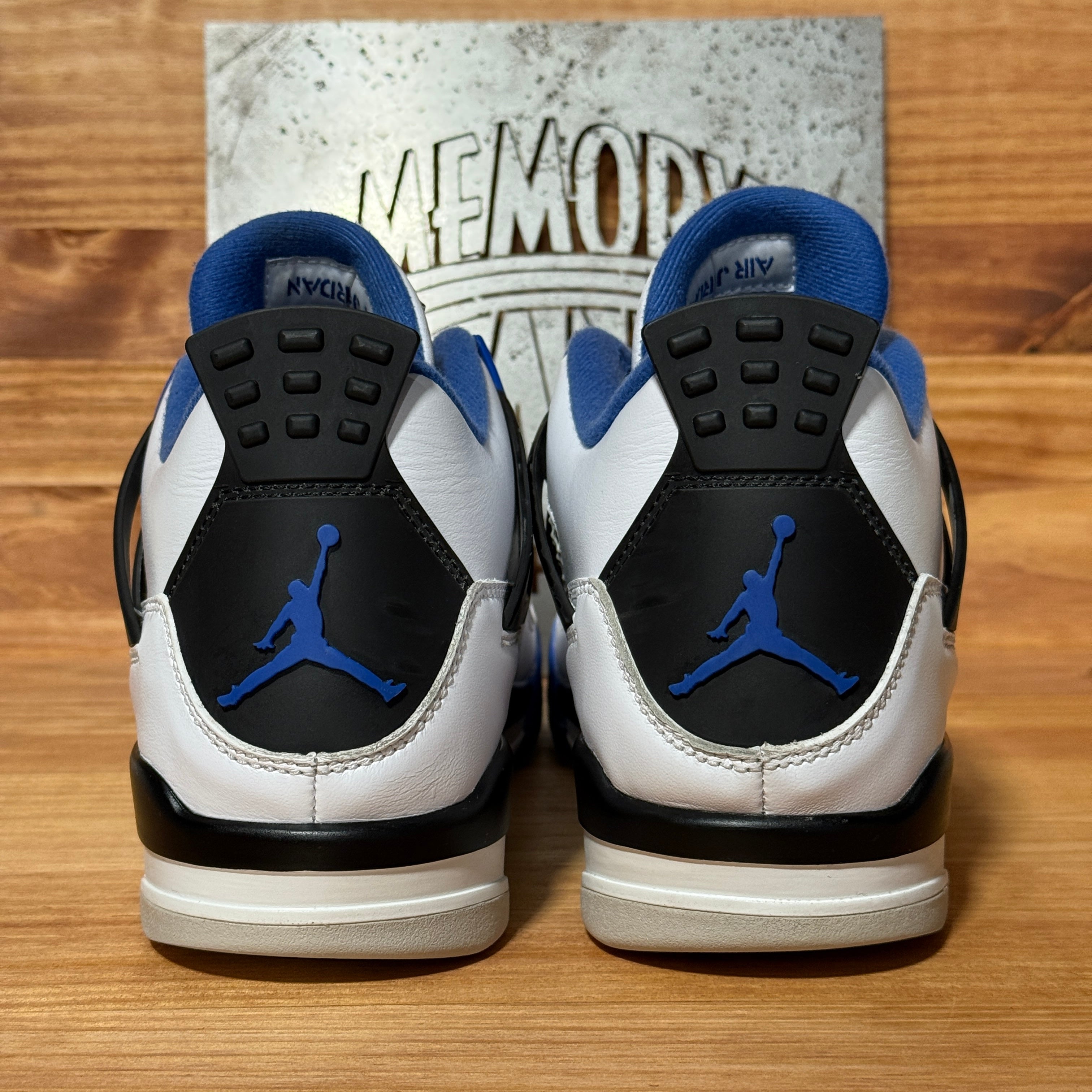 Jordan 4 Retro Motorsports (2017)
