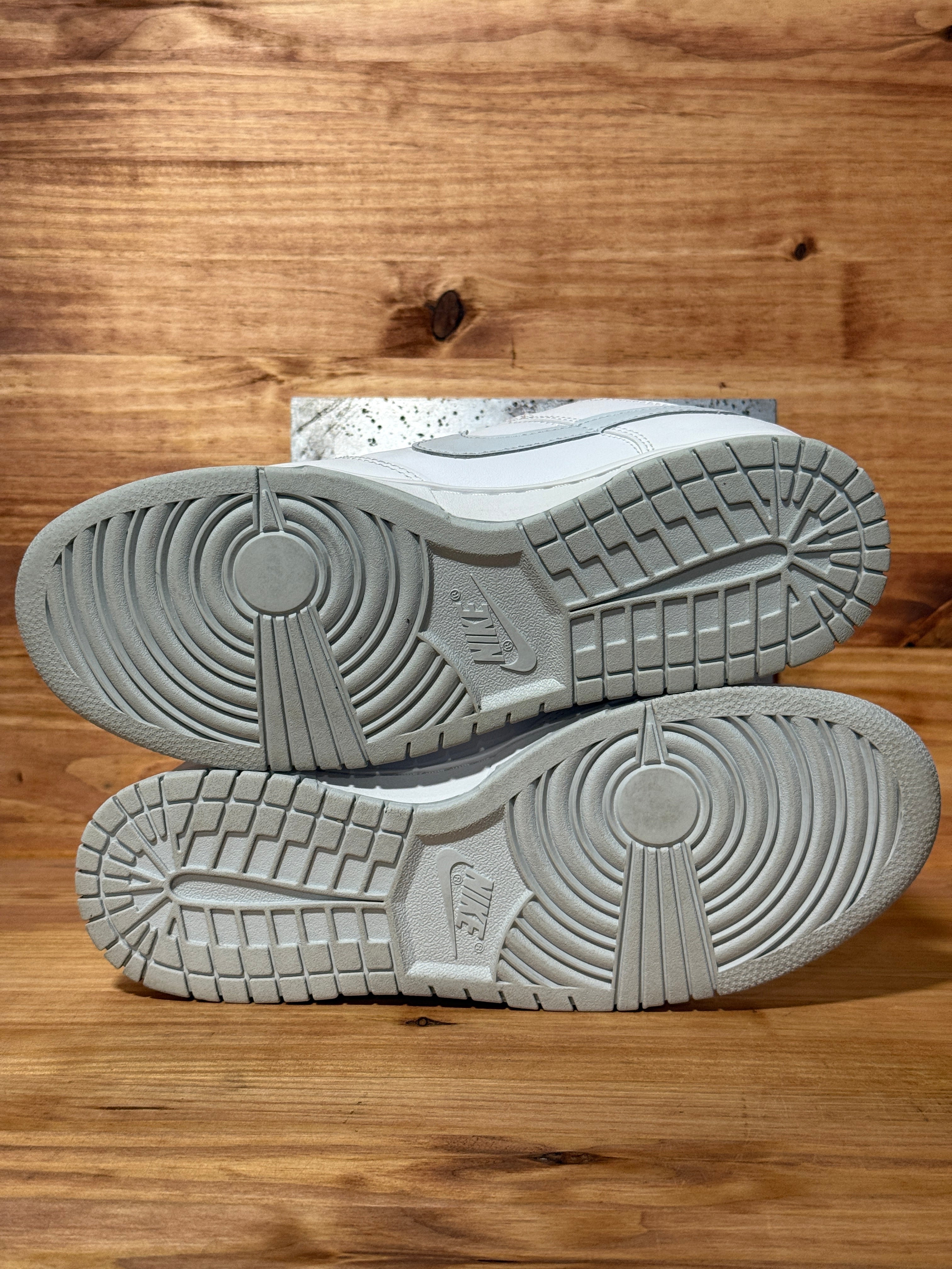 Nike Dunk Low Retro White Pure Platinum
