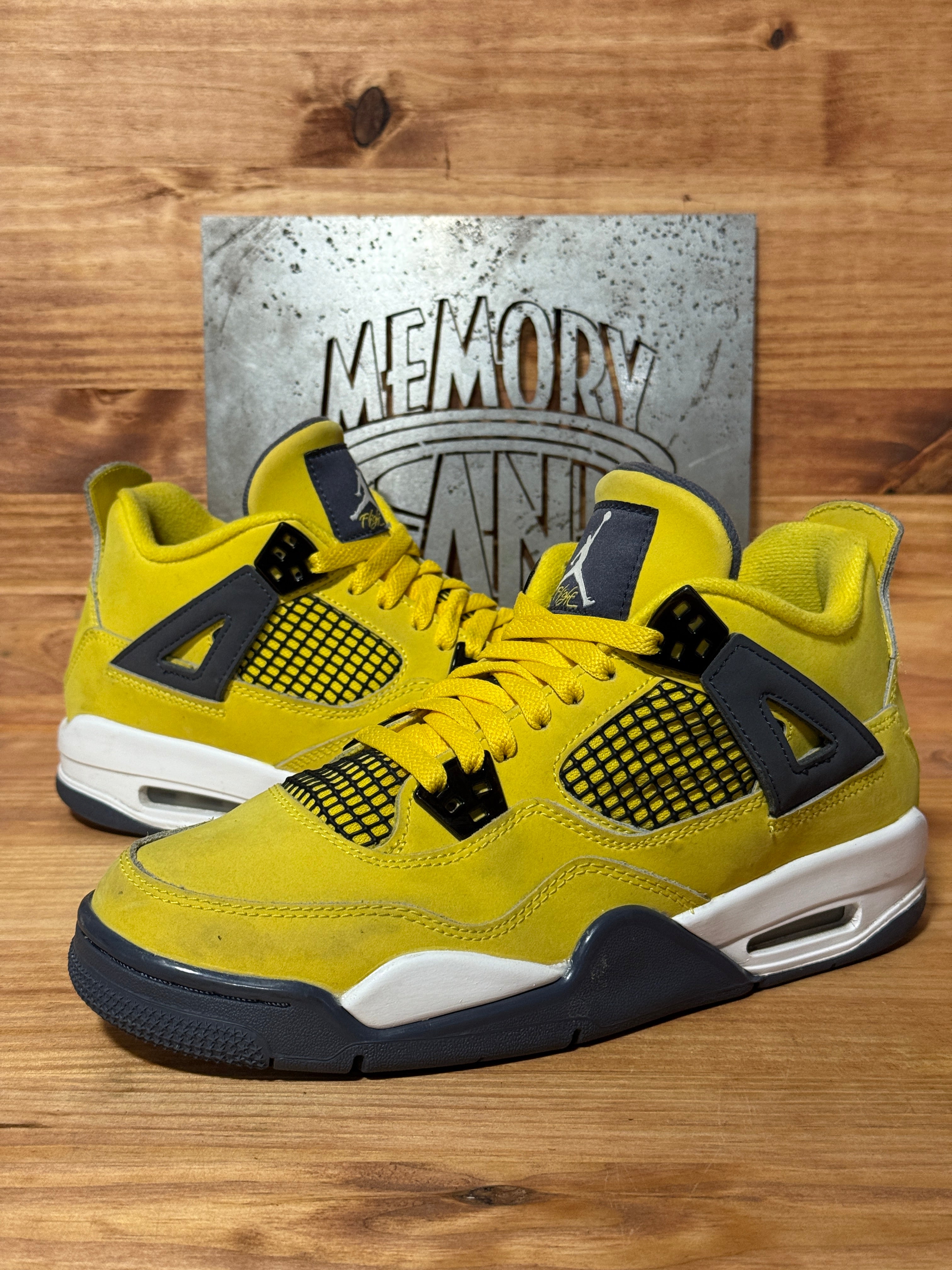 Jordan 4 Retro Lightning (2021) (GS)